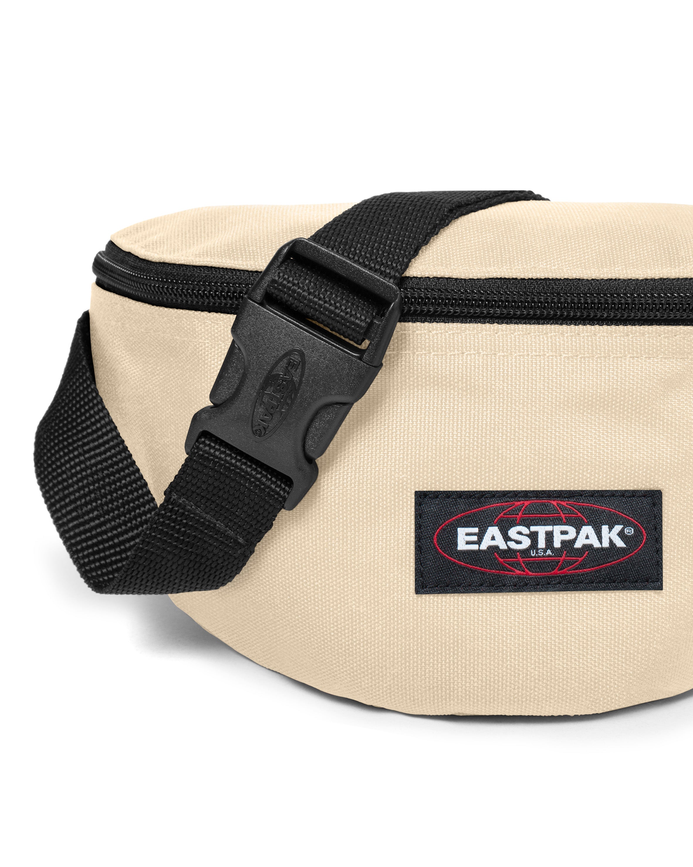 eastpak-springer-sac-banane-cloth-beige-d-perlant image 4
