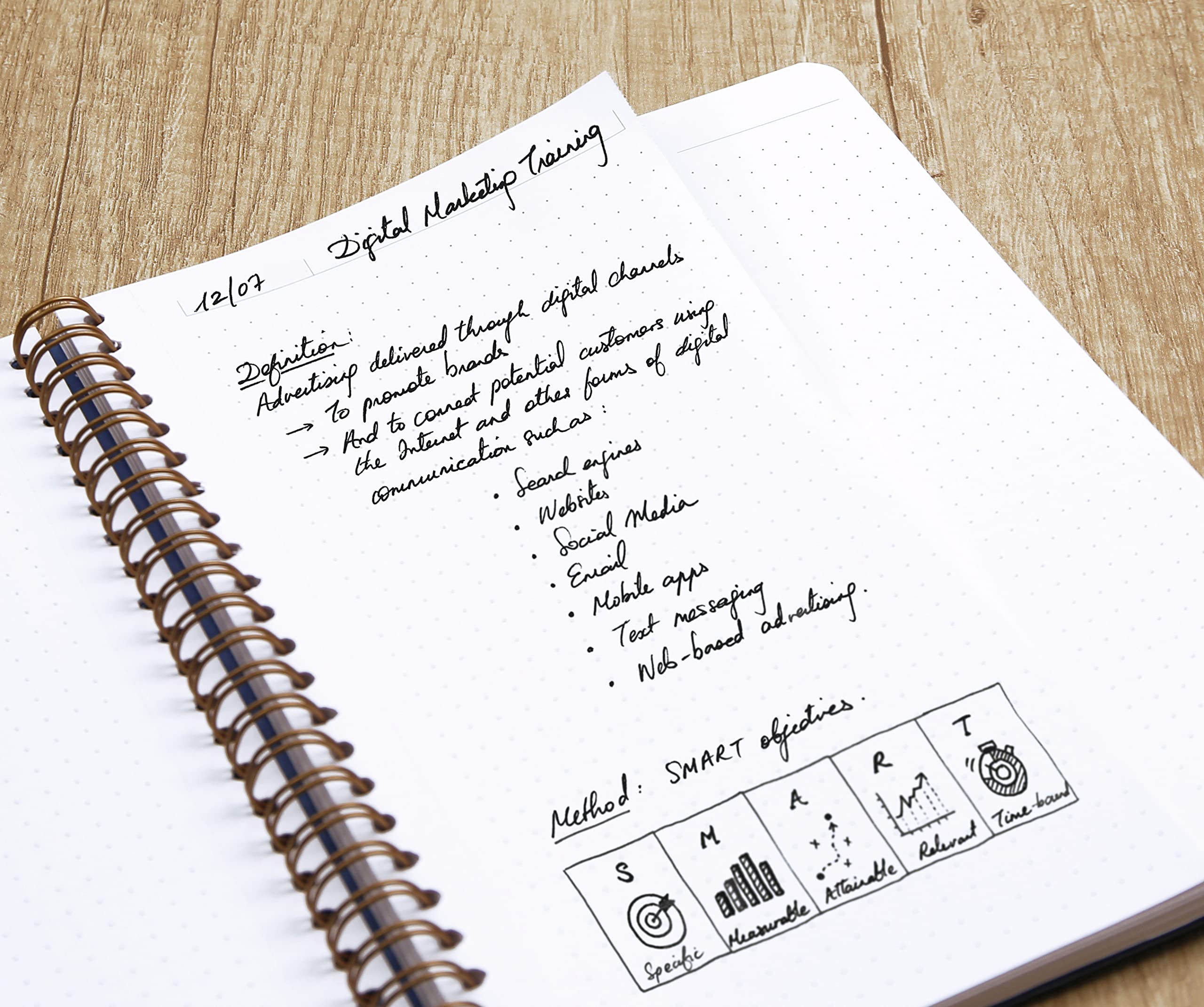 clairefontaine-my-notes-78243c-cahier-spirale-b5-dot-tabac-120p image 3