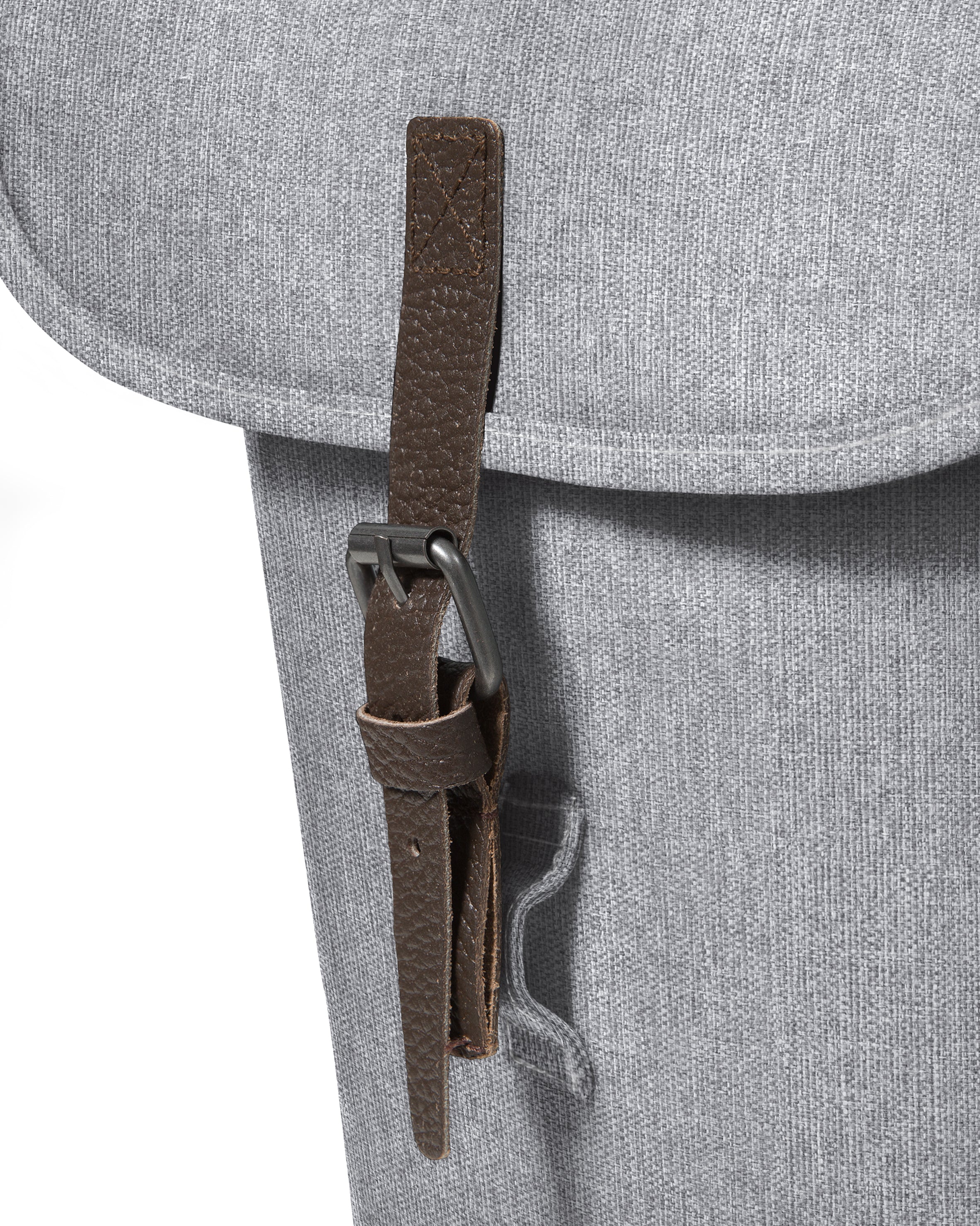 eastpak-ciera-sac-dos-sunday-grey-moyen-15-pouces image 6