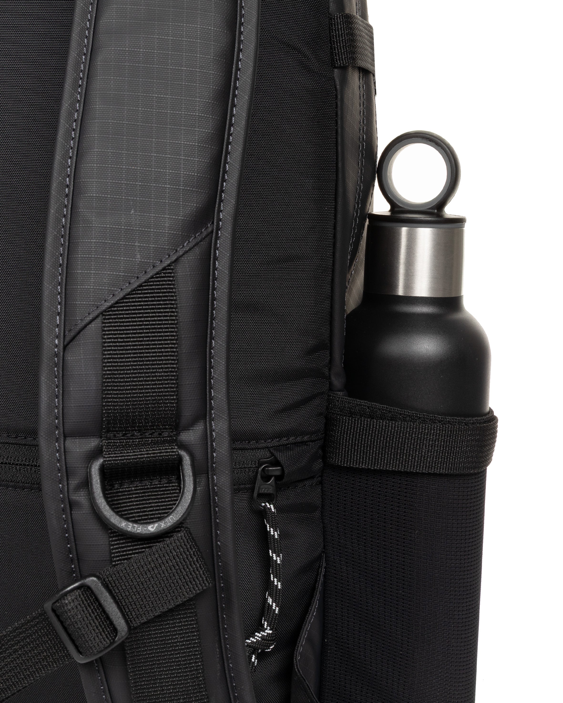 eastpak-getter-pro-sac-dos-cs-ripblackcoat-skate image 4