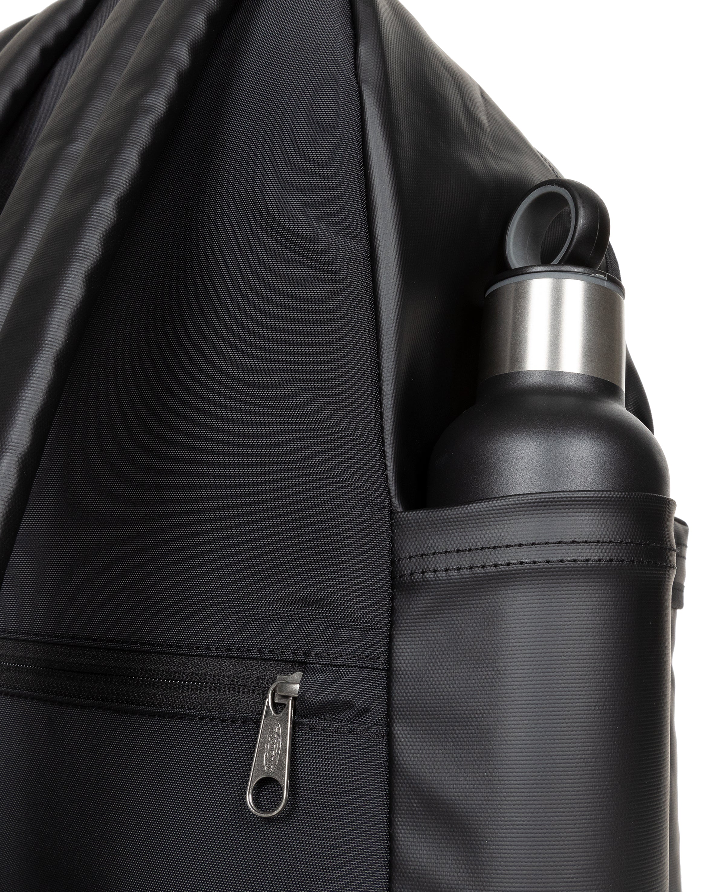 eastpak-day-pak-r-sac-dos-tarp-kontrast-black-14-pouces image 6