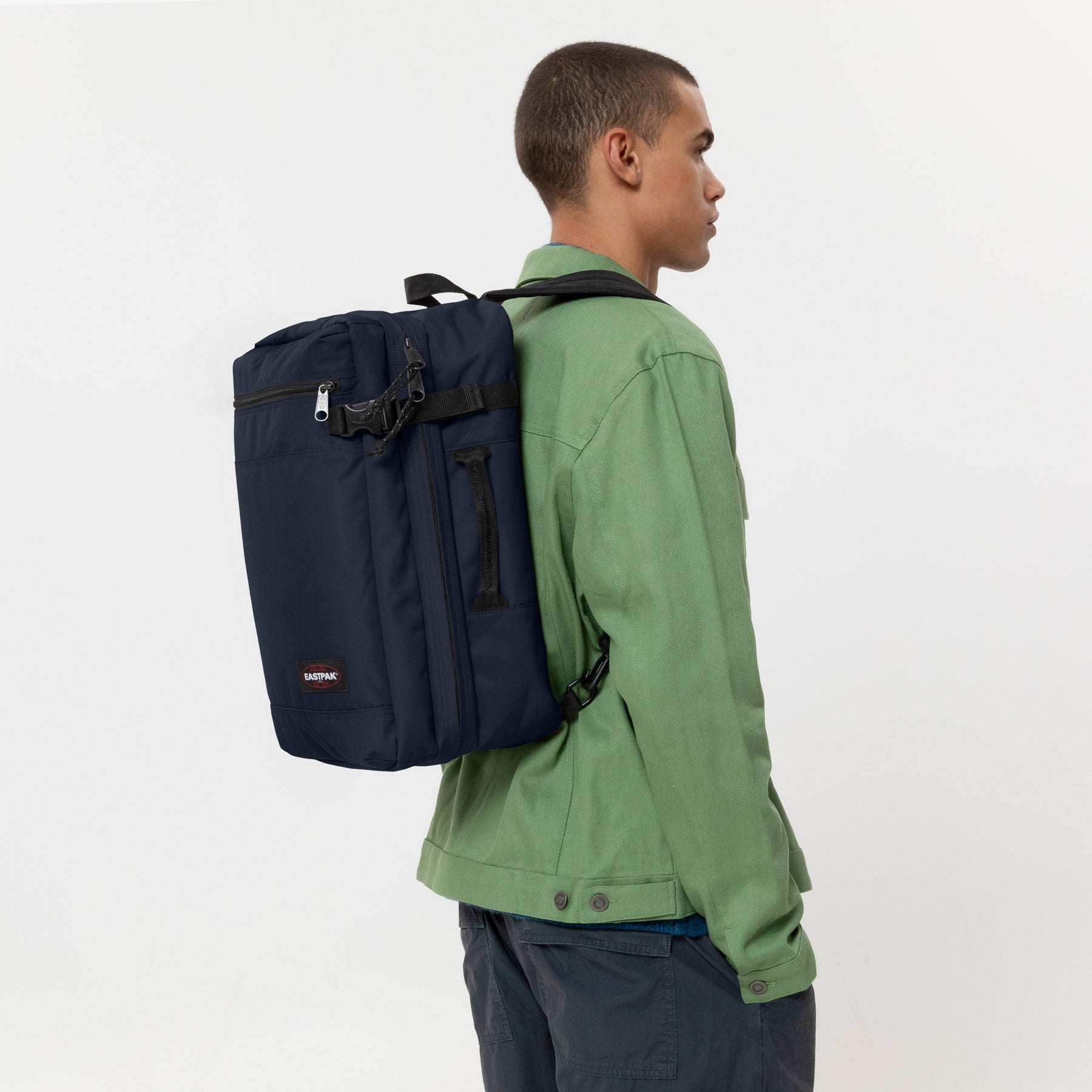 eastpak-transit-r-pack-sac-cabine-ultra-marine-moyen-2-en-1 image 5
