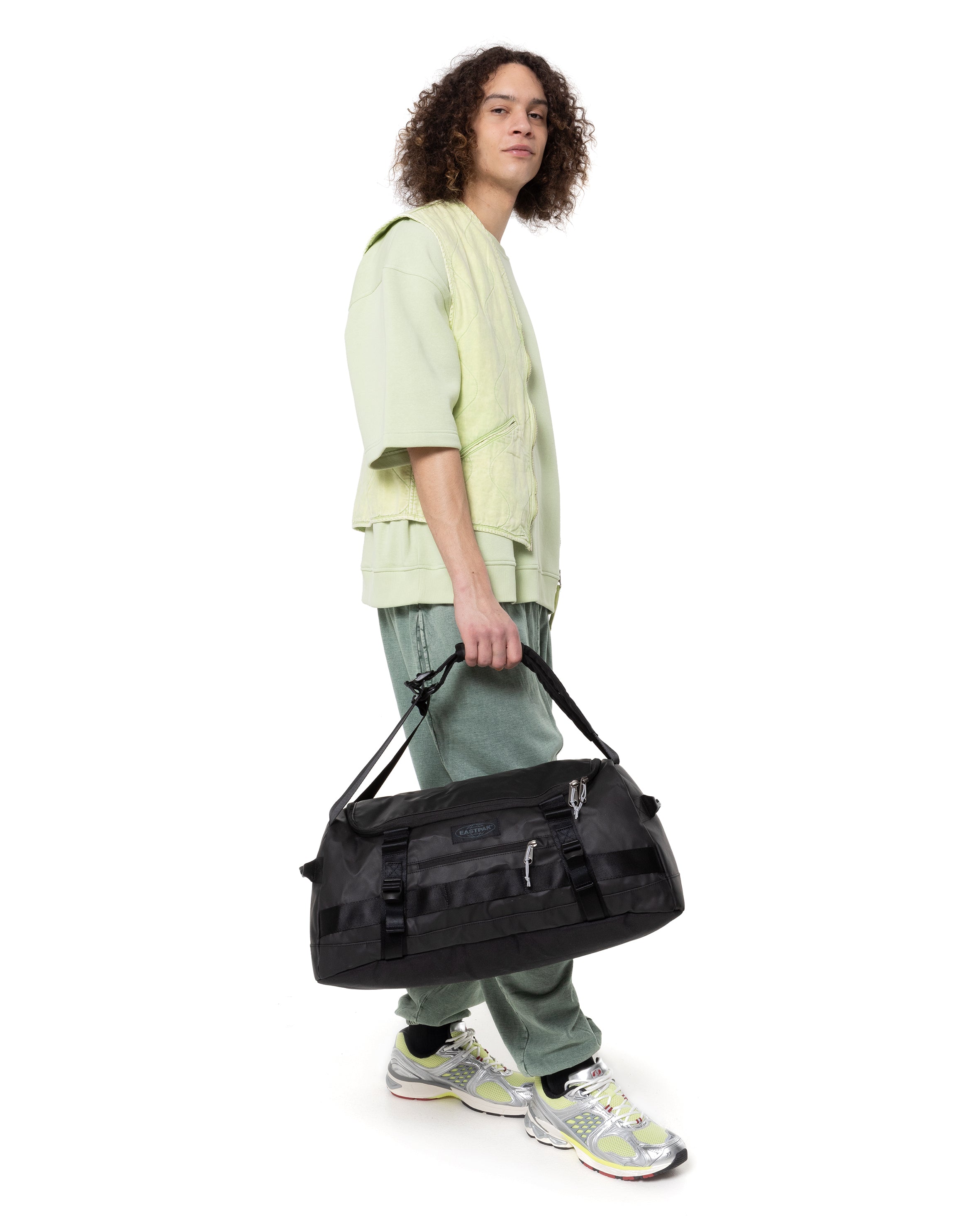 eastpak-duffel-pack-s-sac-polochon-tarp-black2-petit-sport image 4