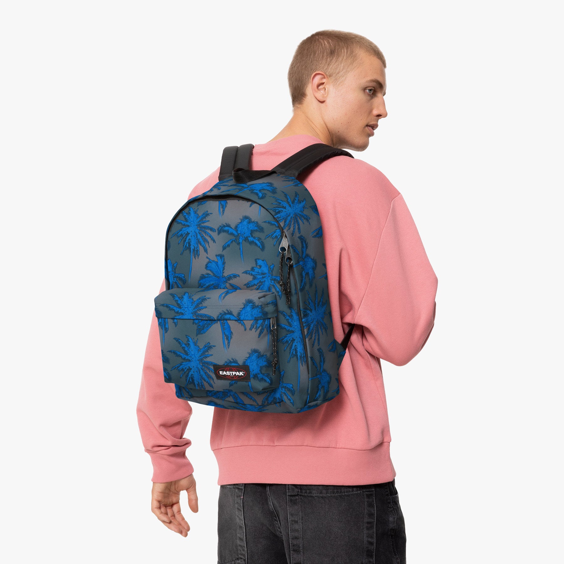 eastpak-out-of-office-sac-dos-brize-dye-grey-housse-14-pouces image 5