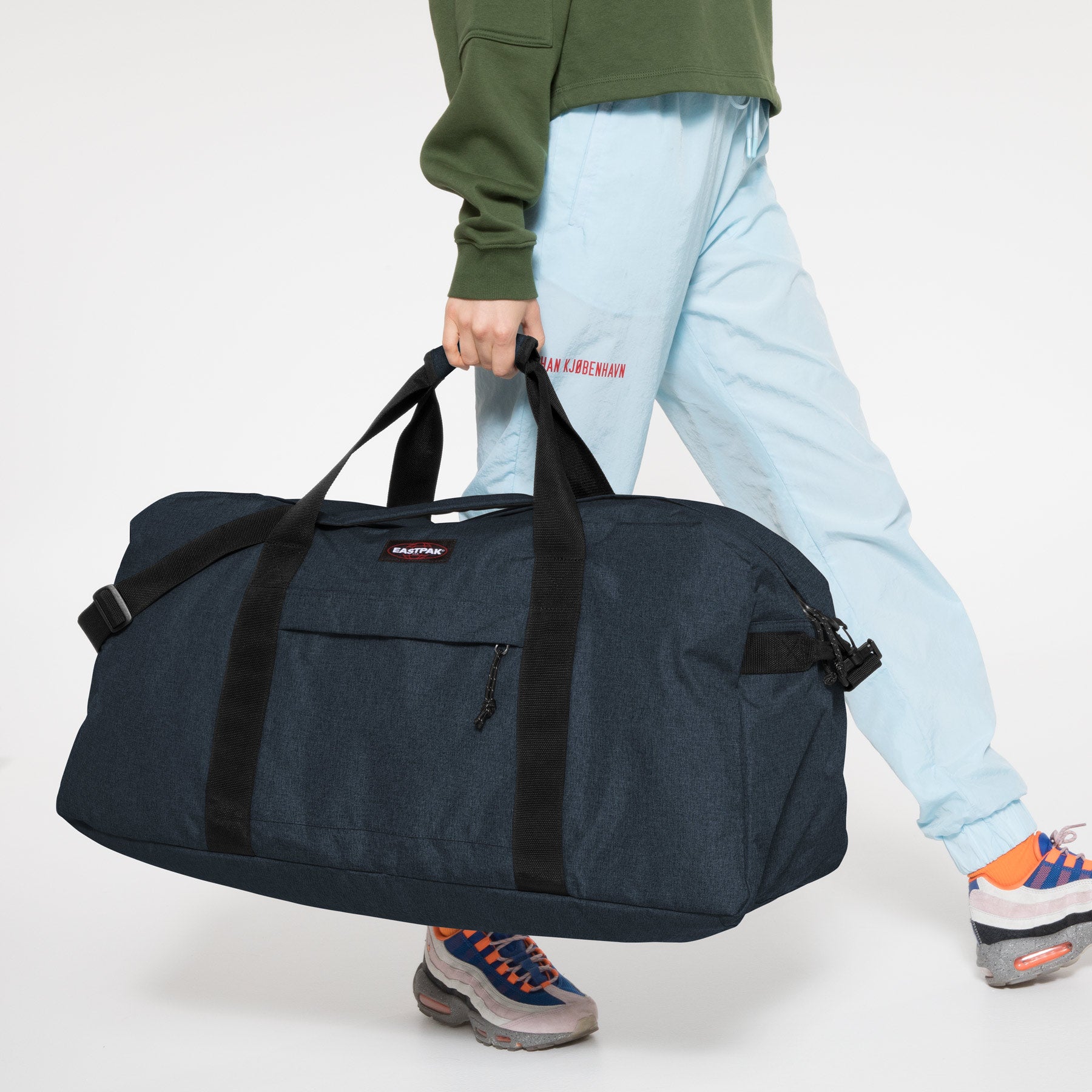 eastpak-terminal-sac-polochon-triple-denim-grand-75-cm image 2