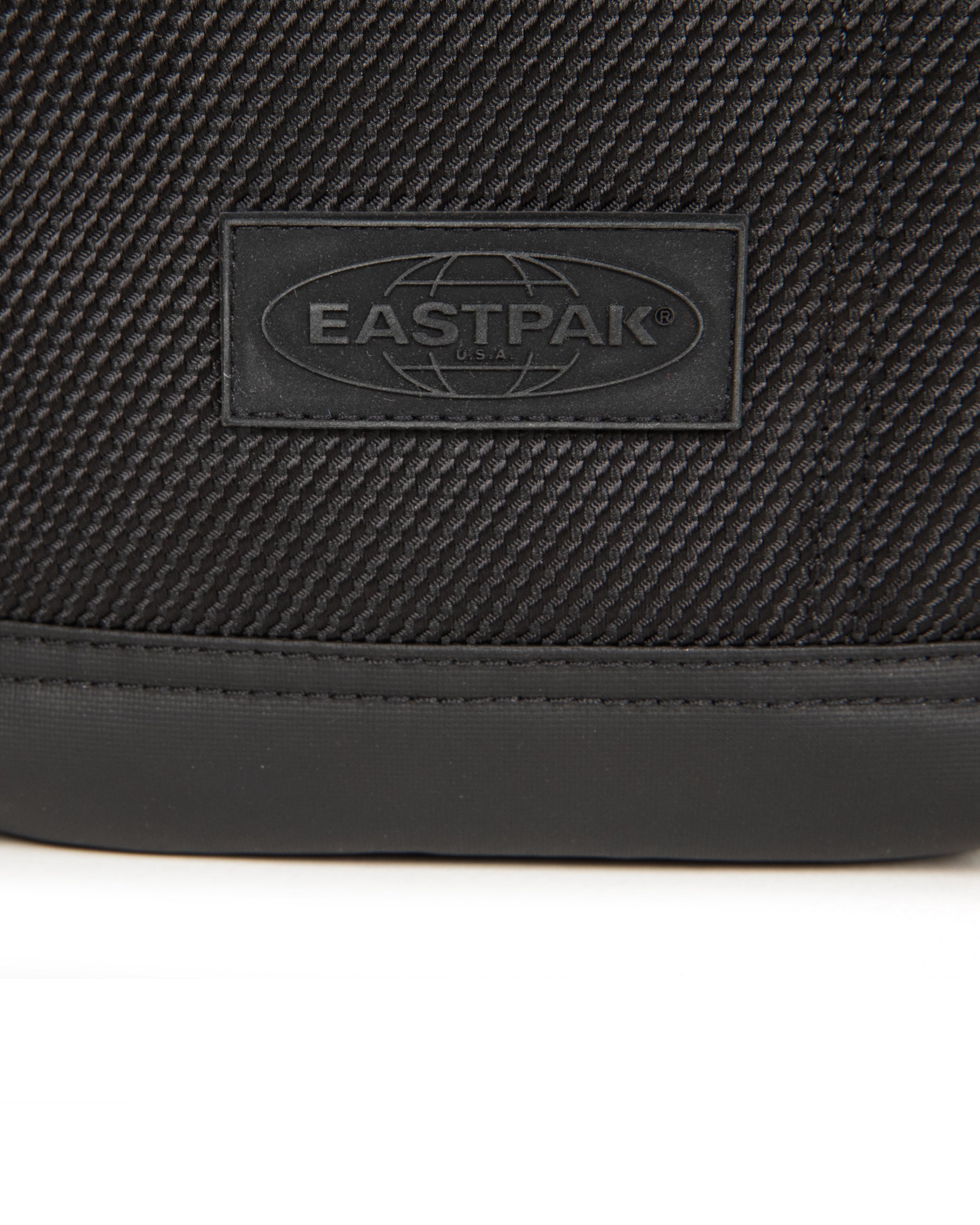eastpak-the-one-cnnct-sac-bandouli-re-cnnct-coat-polyester image 5