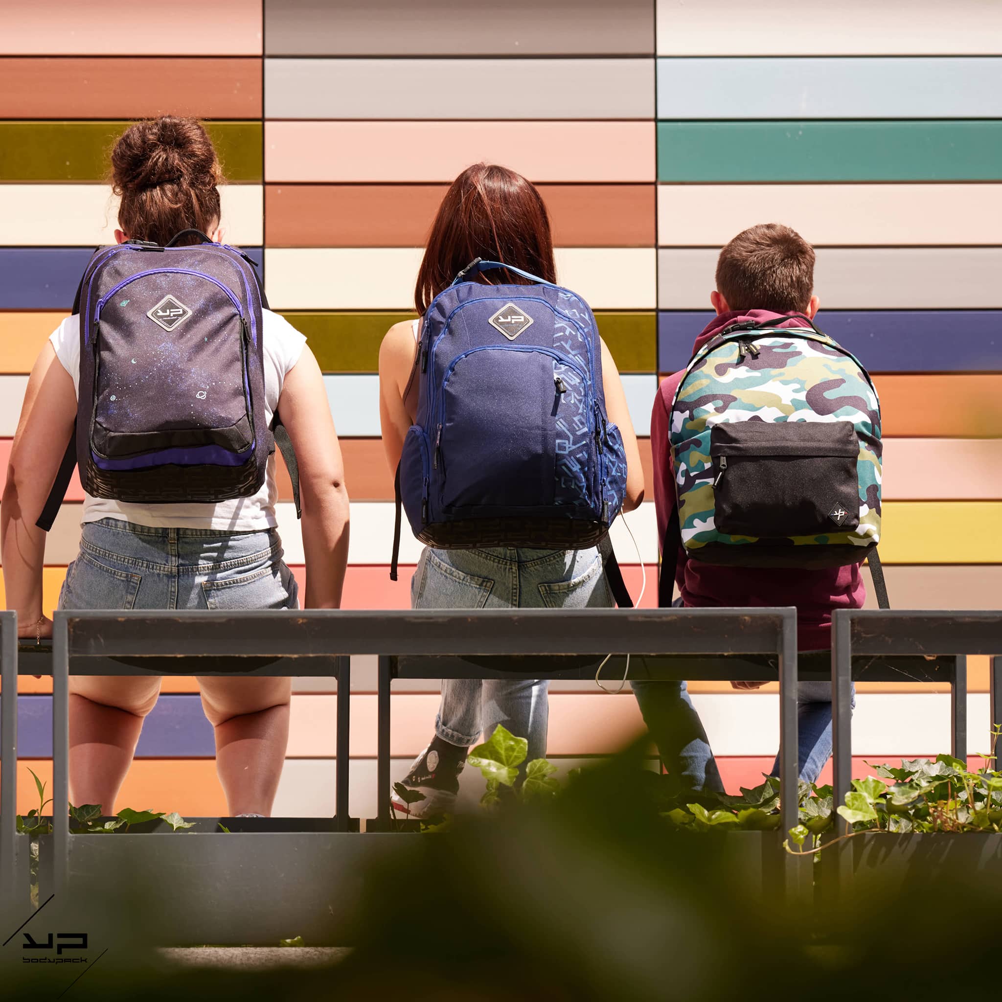 bodypack-college-lycee-sac-a-dos-ordi-usb-typo-bleu-recycle image 2