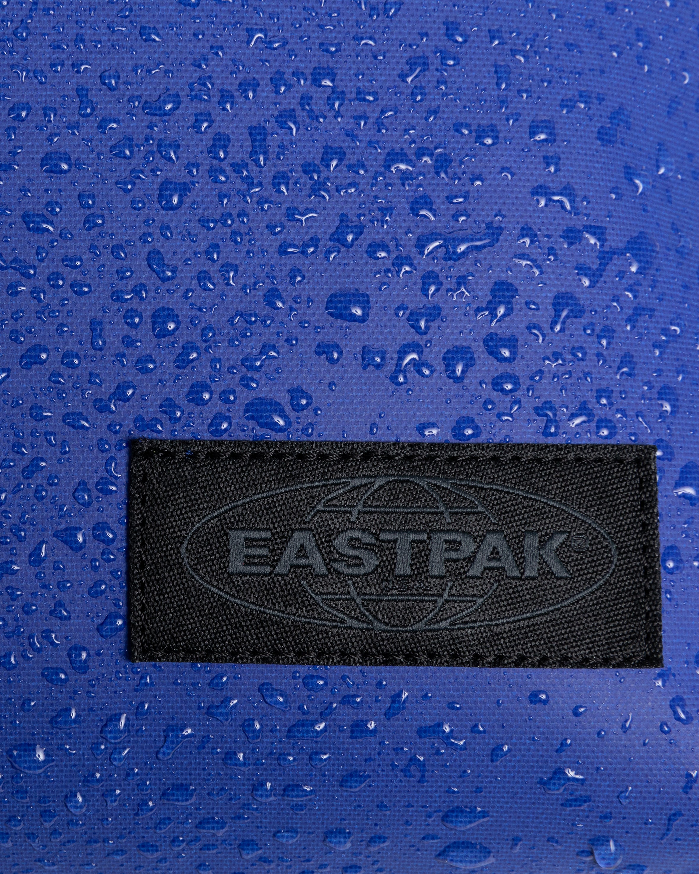 eastpak-springer-sac-banane-petit-tarp-blue-nylon image 6