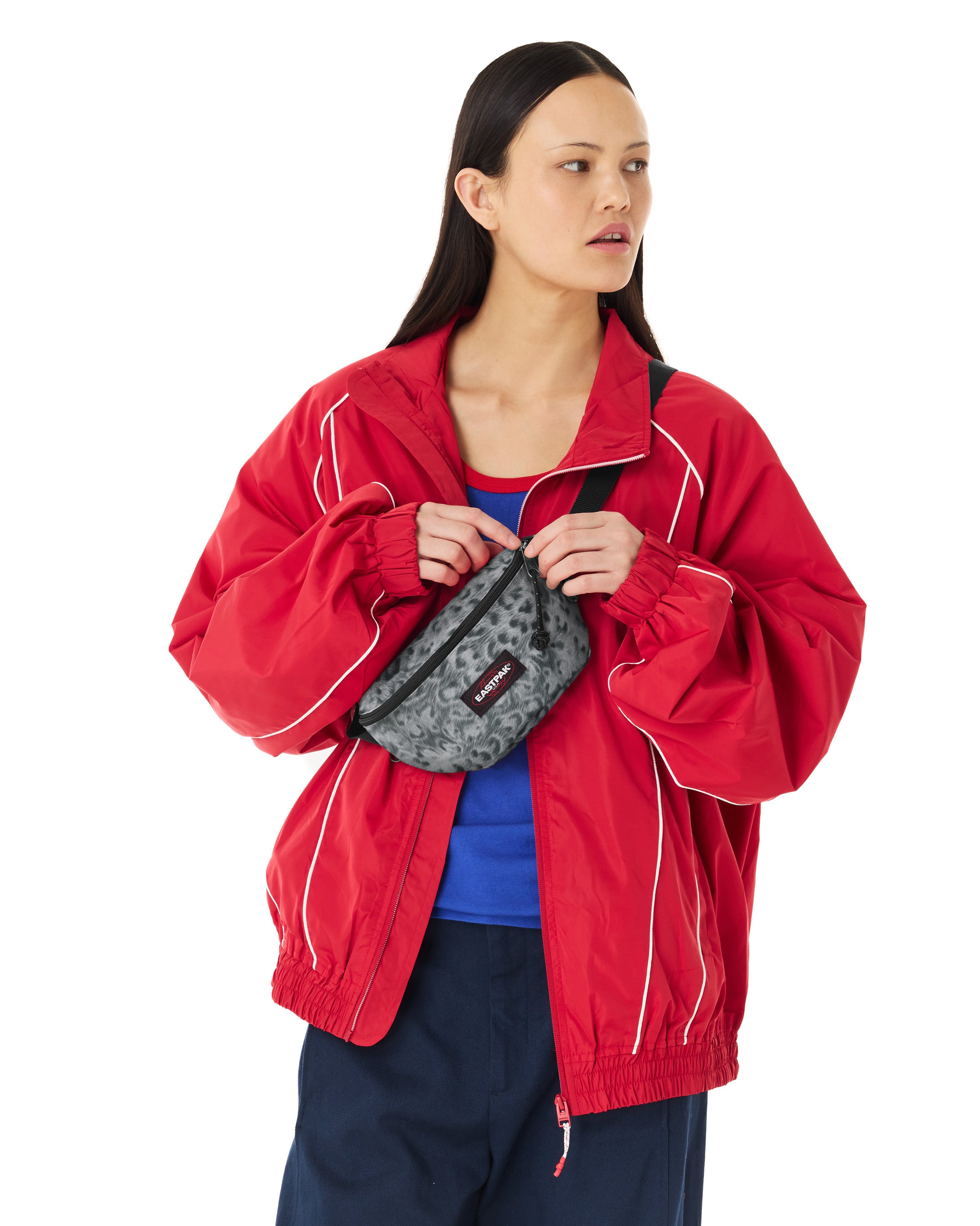 eastpak-springer-sac-banane-furrious-dark-d-perlant image 2