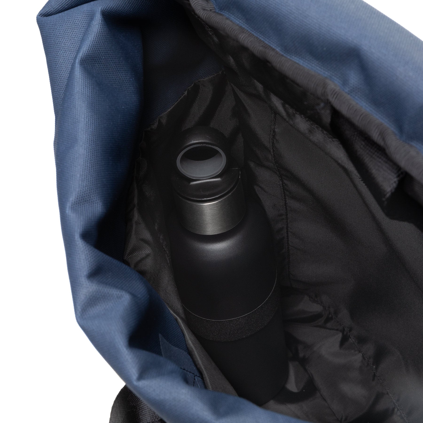 eastpak-up-roll-sac-dos-tarp-navy-moyen-16-pouces image 7