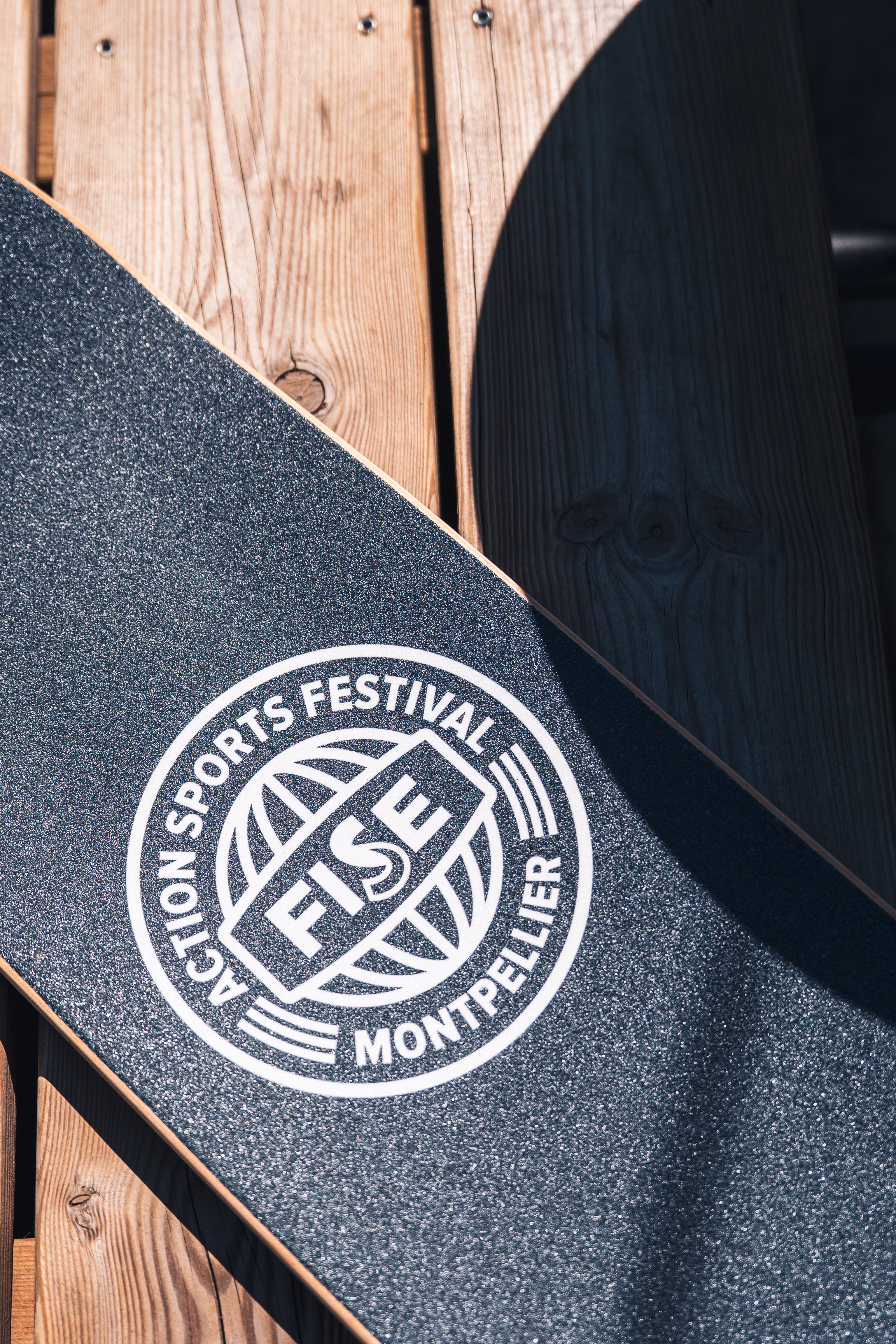 fise-skateboard-planche-8-25x31-5-nue-sans-roues image 3