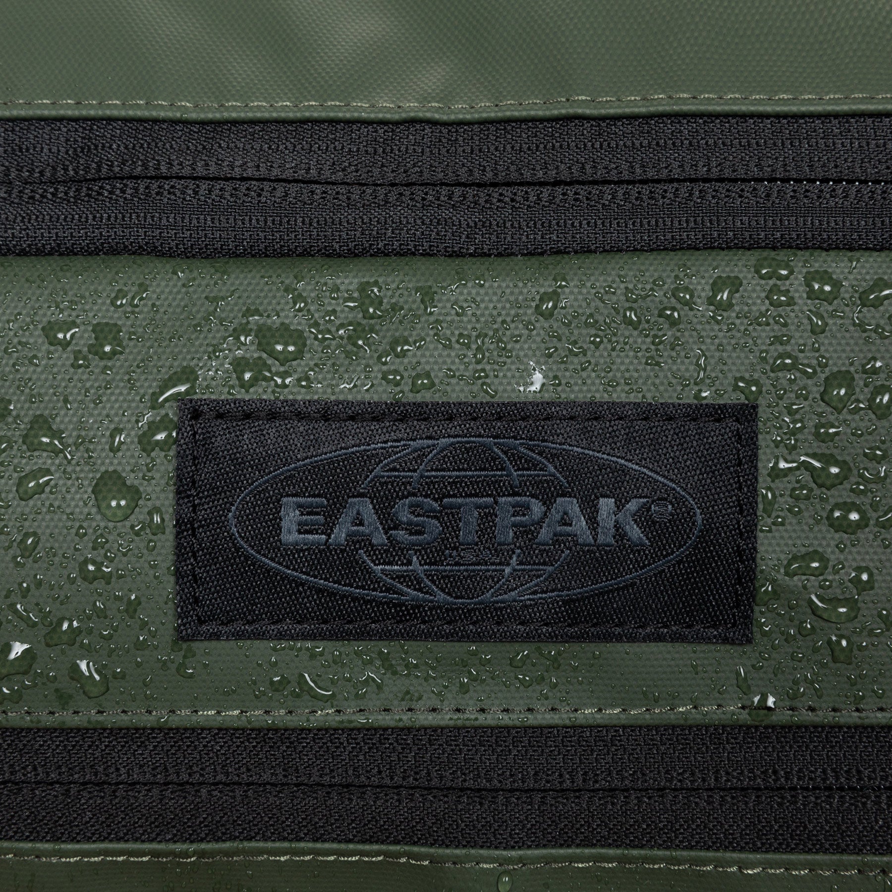 eastpak-duffel-pack-m-sac-polochon-tarp-forest-d-perlant image 6