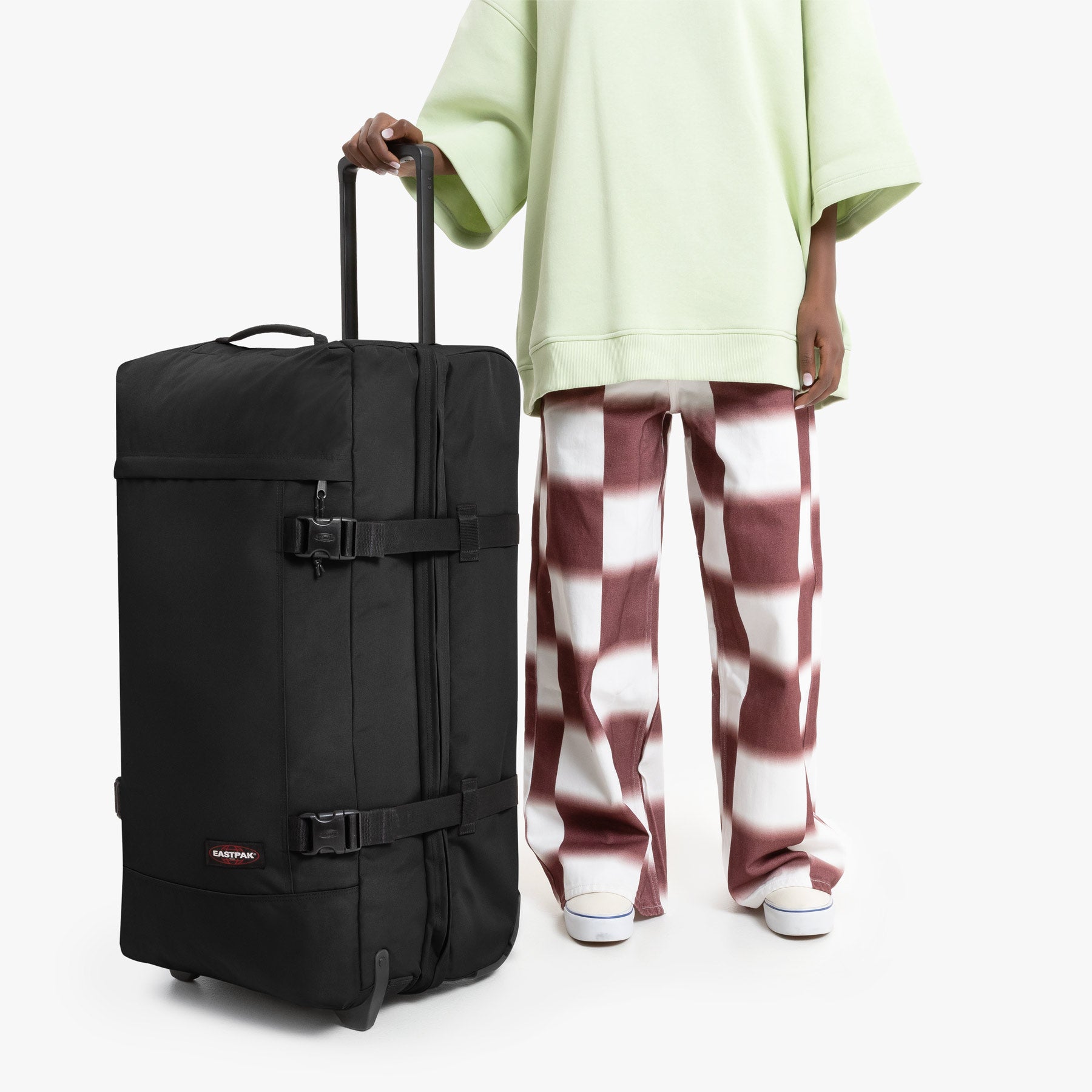 eastpak-tranverz-m-valise-souple-black-moyen-67-cm image 2