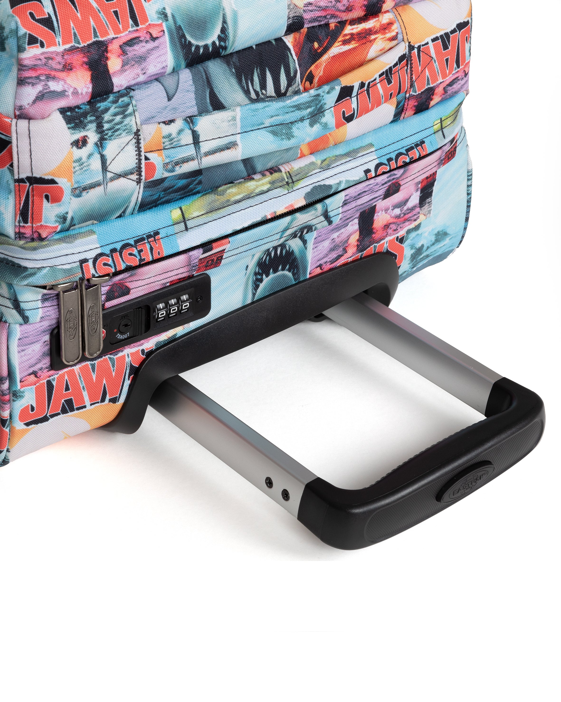 eastpak-transit-r-s-valise-cabine-jaws-print-petit image 8