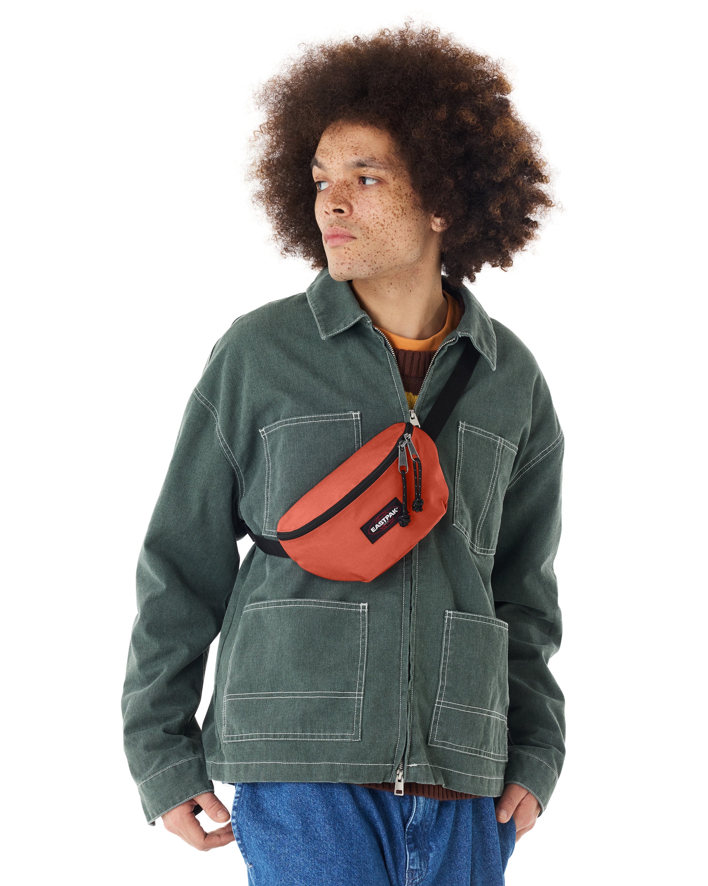 eastpak-springer-sac-banane-umber-brown-d-perlant image 4