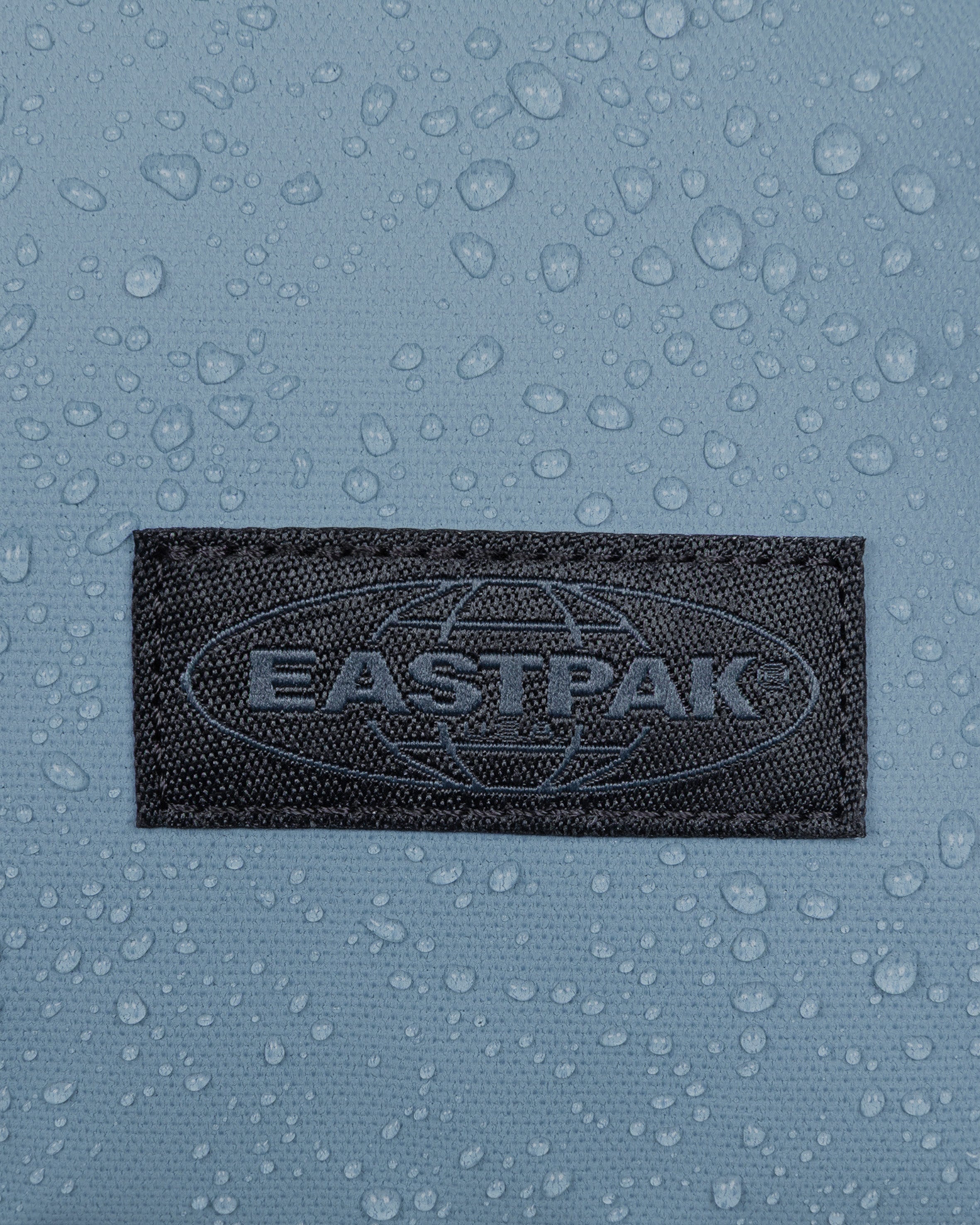 eastpak-cabin-pak-r-valise-cabine-tarp-dust-blue-moyen image 7