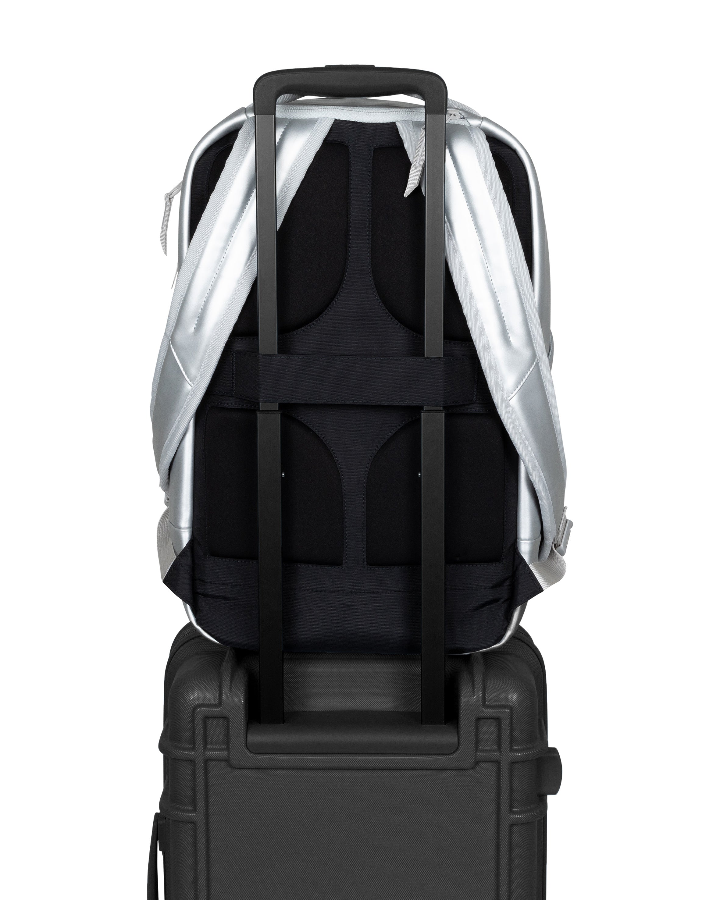 eastpak-tecum-f-sac-a-dos-moyen-cnnct-silver-16-pouces image 5