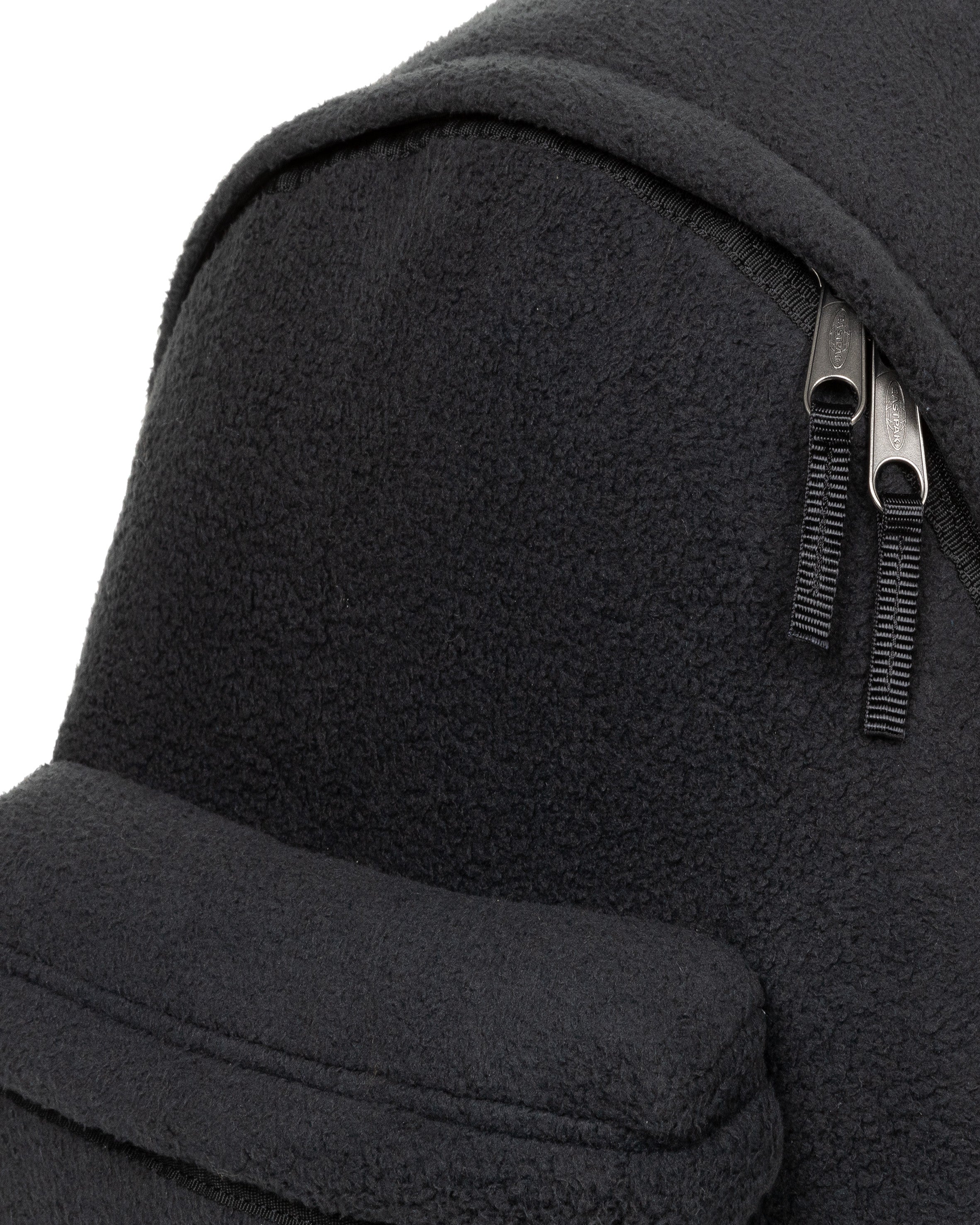 eastpak-padded-pak-r-sac-dos-fleec-d-black-polaire image 4