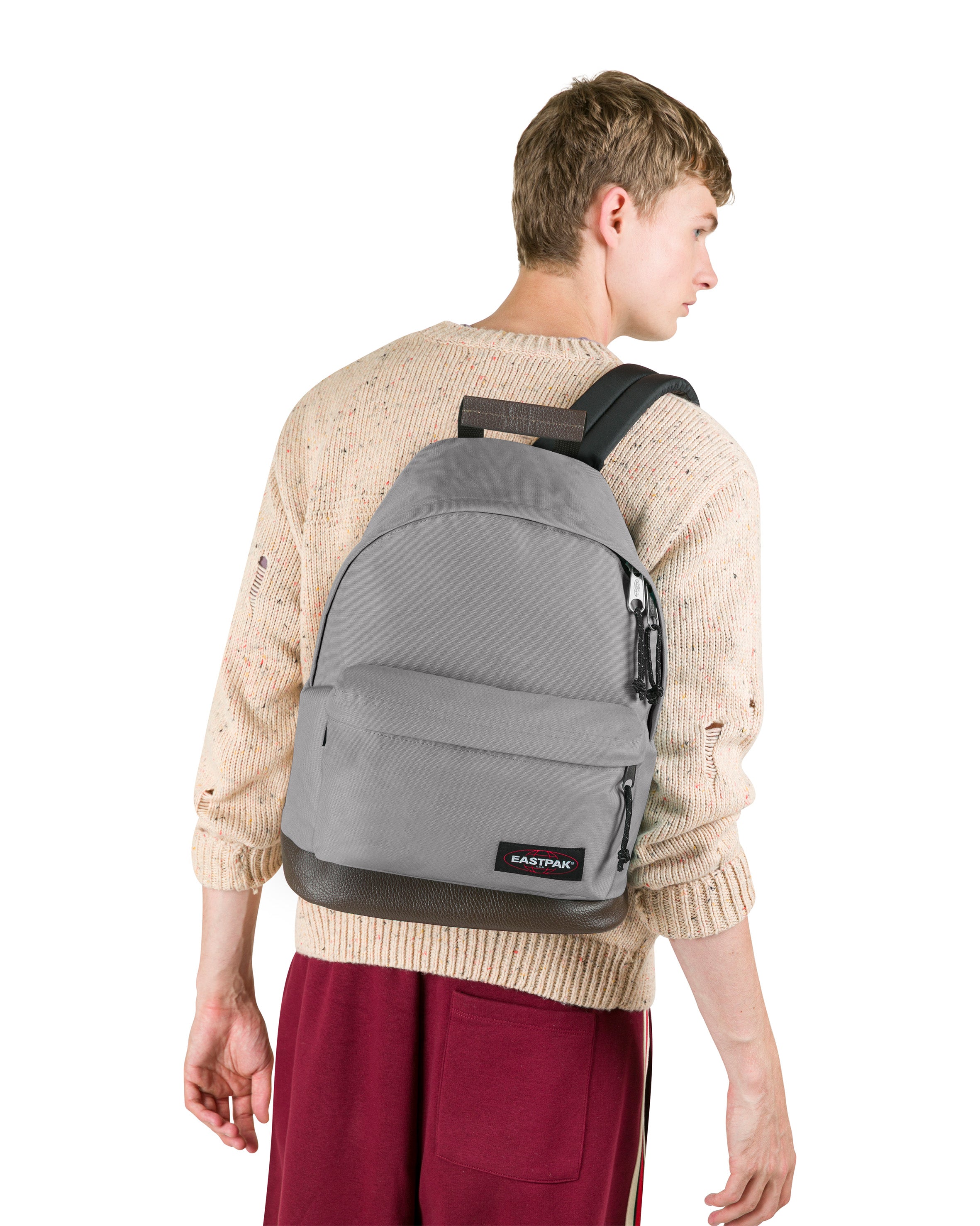 eastpak-wyoming-sac-dos-pebble-grey-moyen-d-perlant image 4