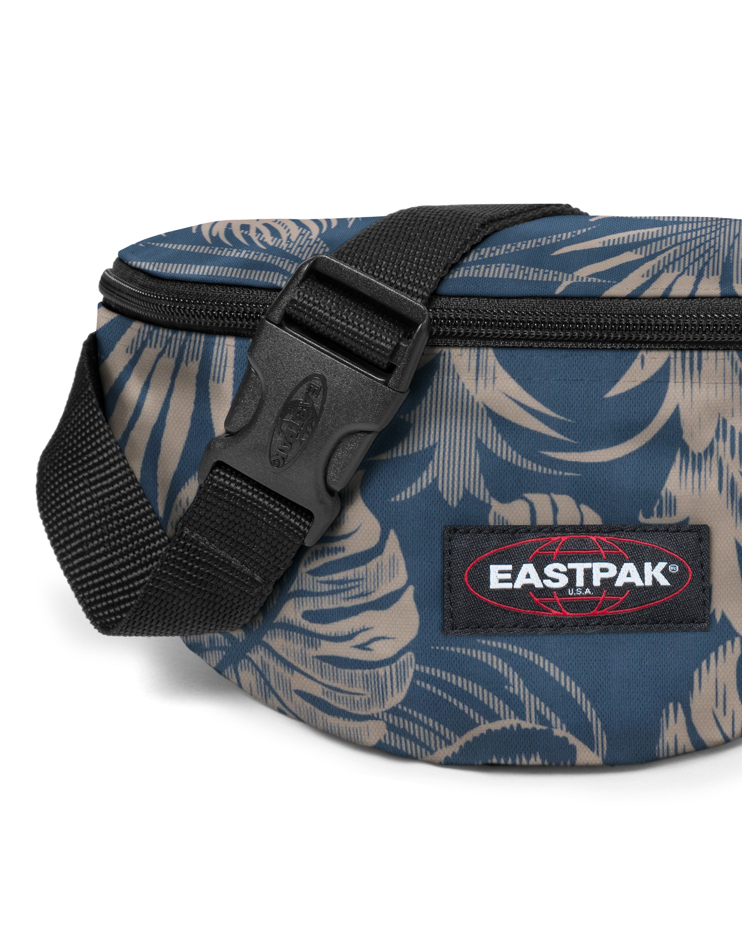 eastpak-springer-sac-banane-petit-brize-blue-beige-motif image 4