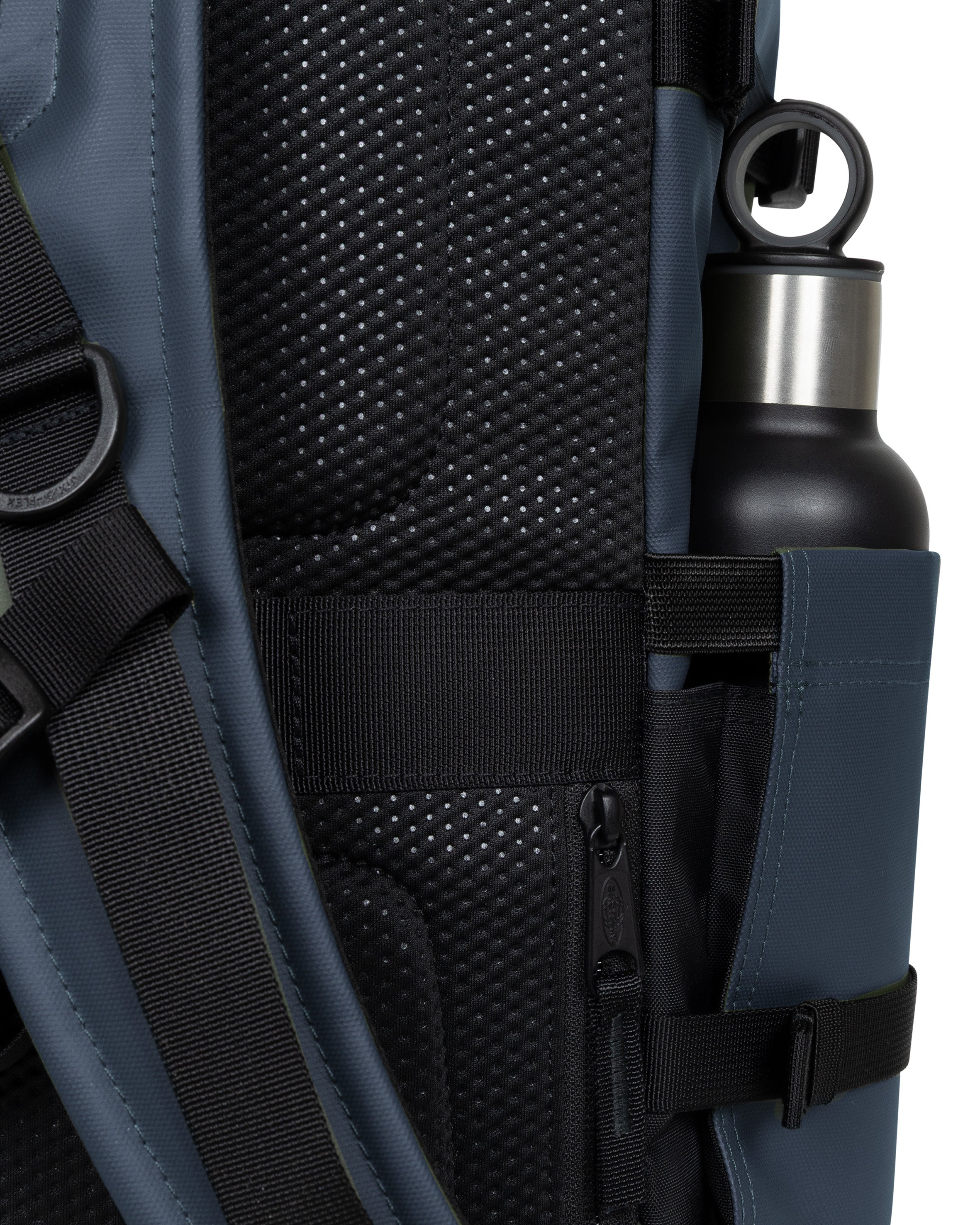 eastpak-cnnct-travelpack-sac-voyage-cnnct-admiral-moyen image 5