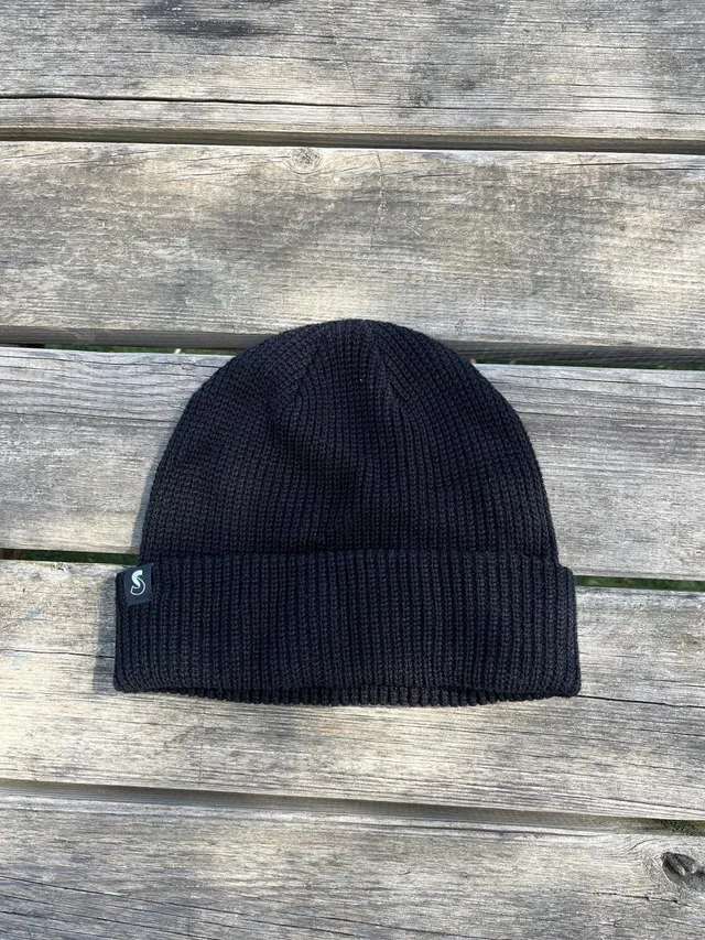 fise-bonnets-s-bonnet-noir-hiver image 1