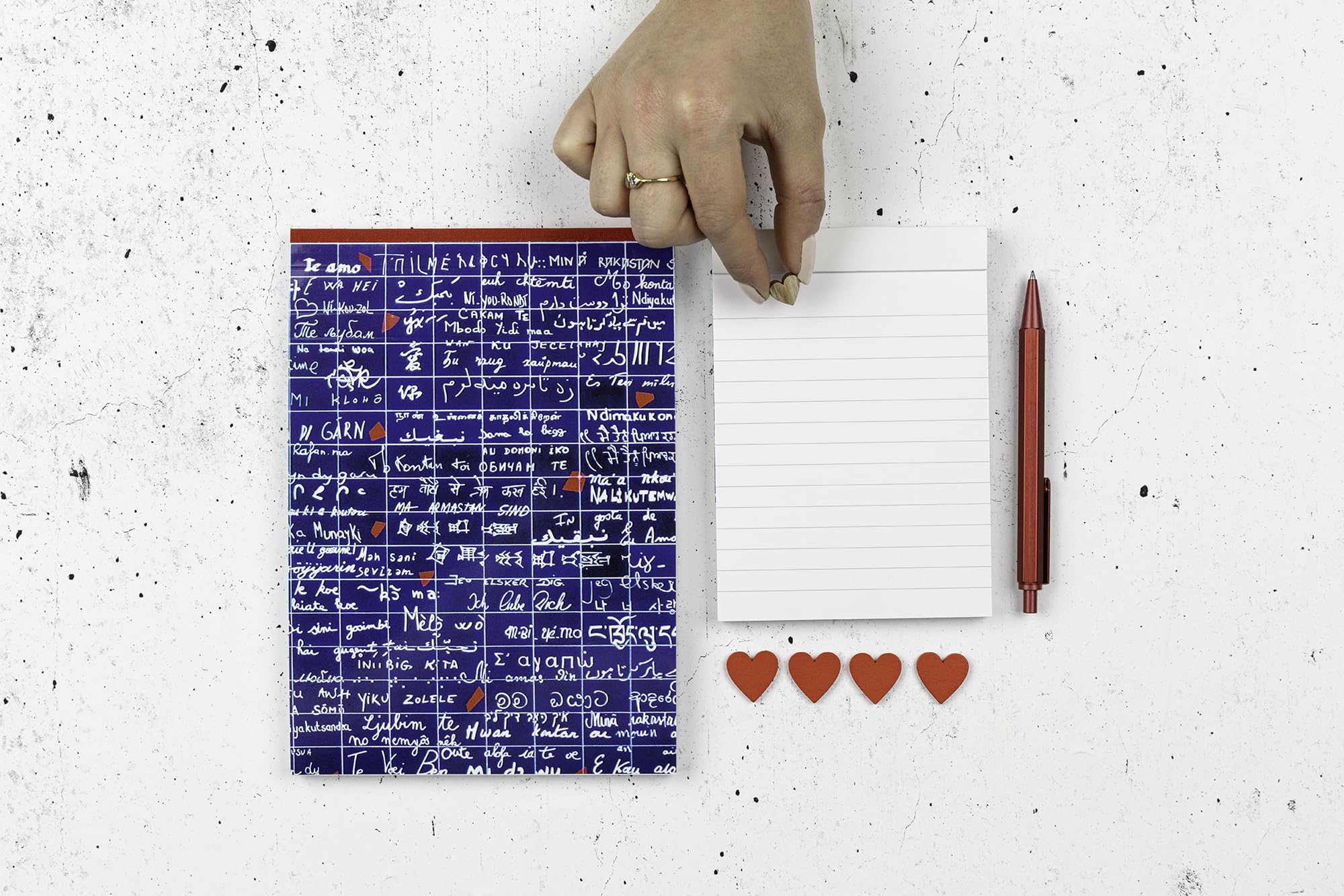 clairefontaine-back-to-basics-116318c-bloc-a6-lign-mur-je-t-aime image 5