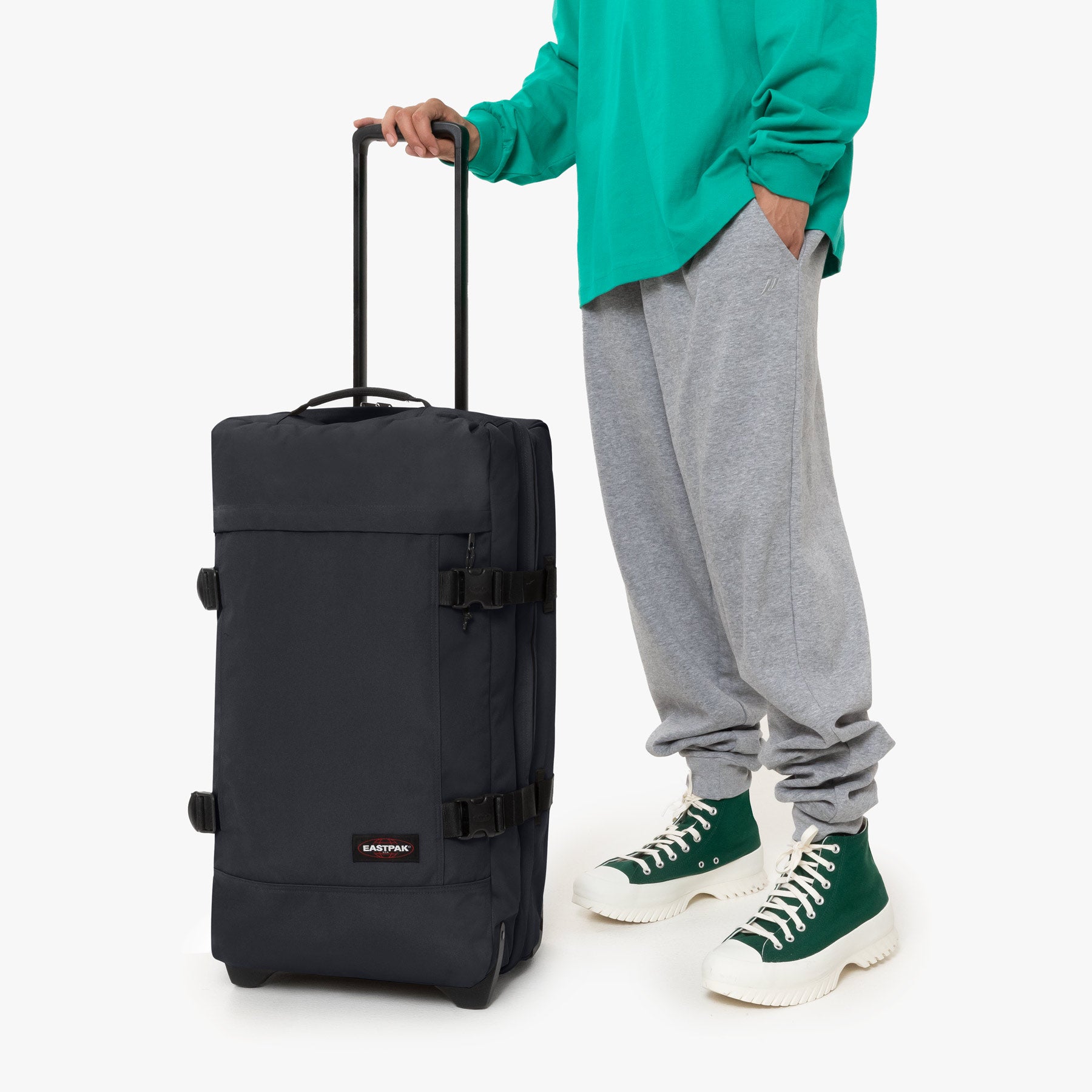 eastpak-tranverz-m-valise-souple-midnight-moyen-67-cm image 3