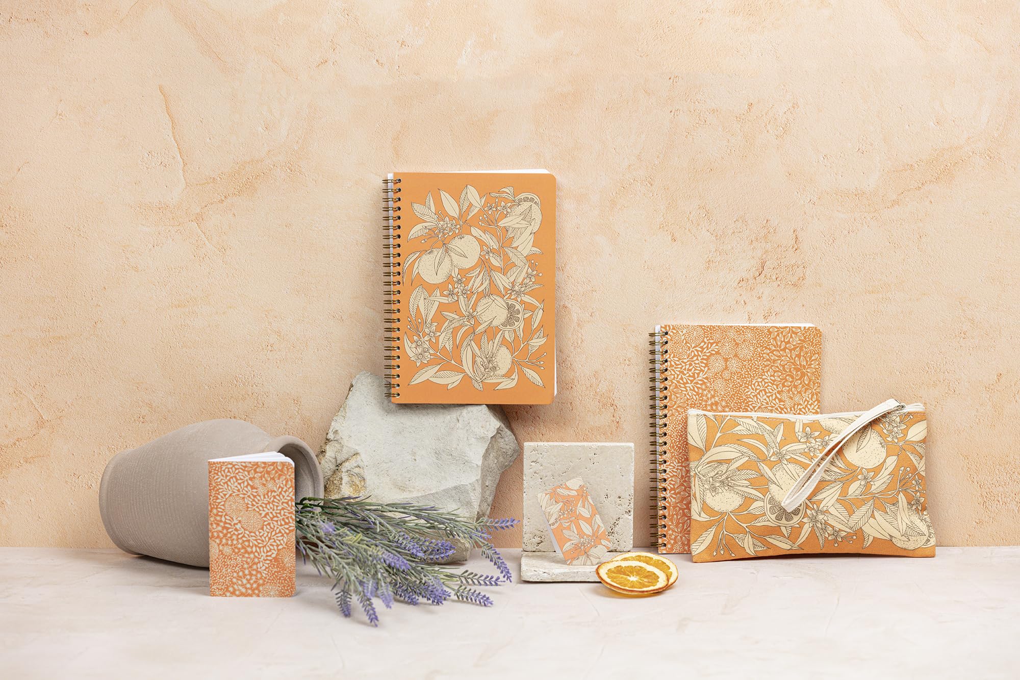 clairefontaine-flying-spirit-116361c-trousse-coton-fleurs-d-oranger image 6
