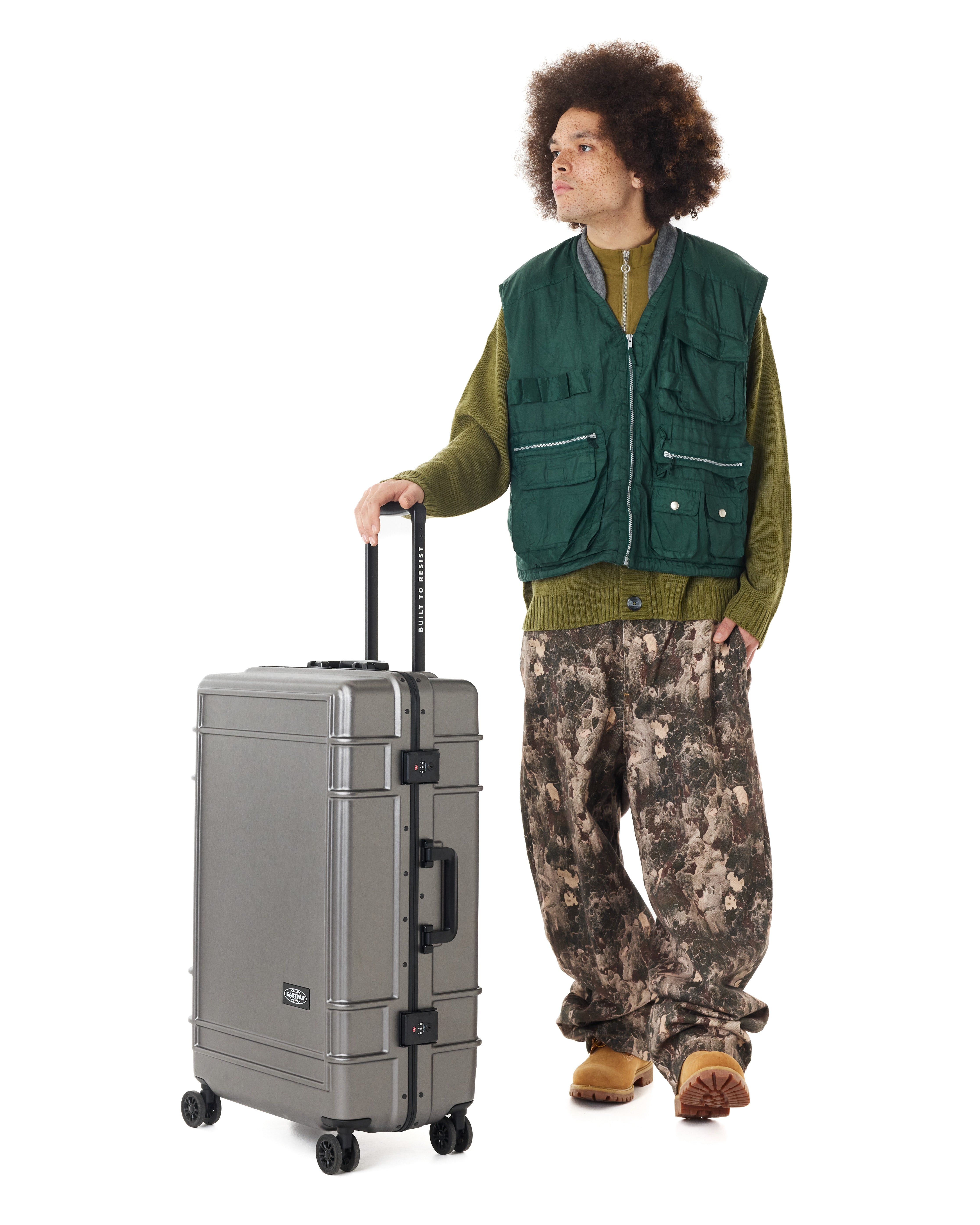 eastpak-resist-r-case-l-valise-rigide-grande-brushed-metal image 4