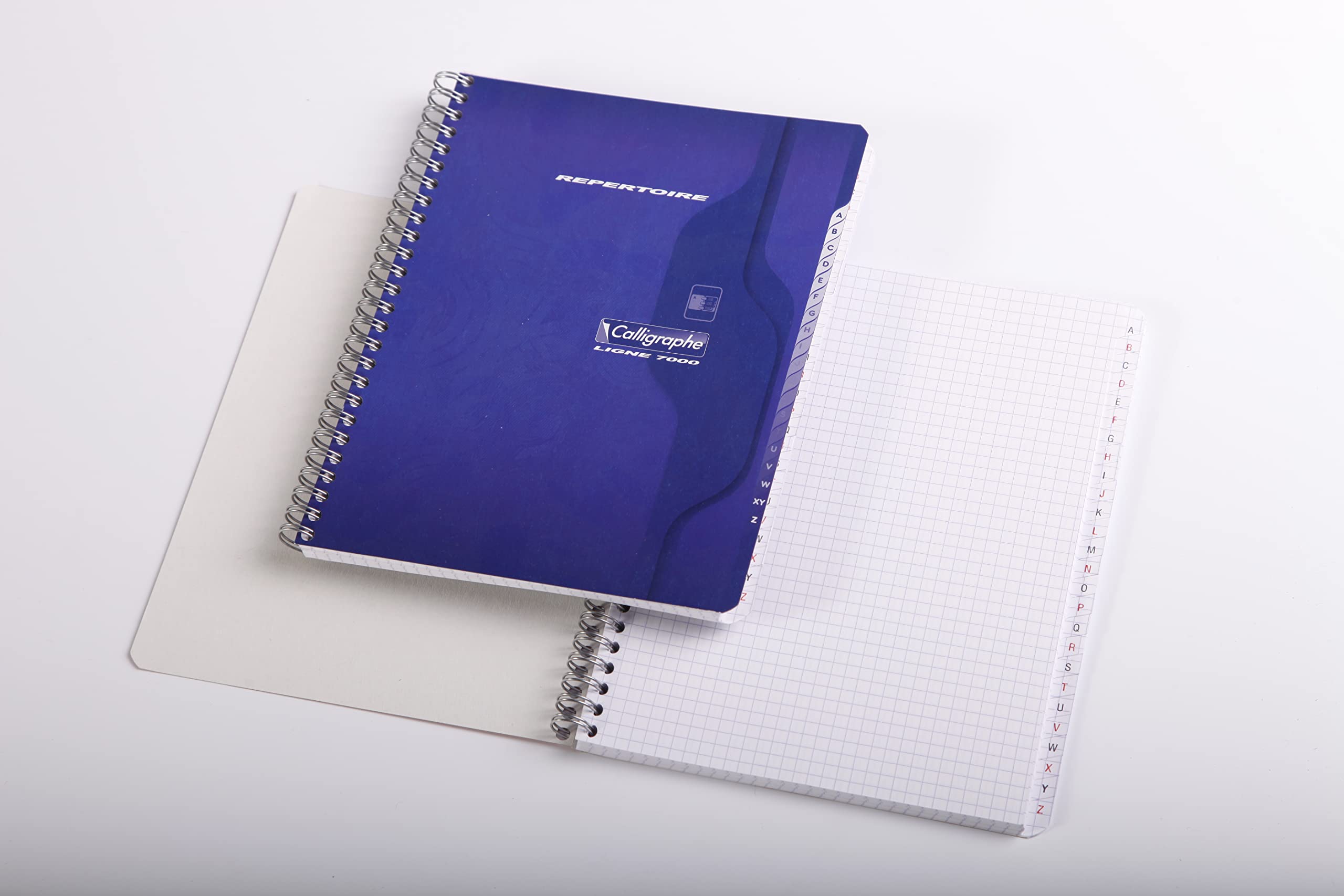 clairefontaine-calligraphe-257c-r-pertoire-spirale-17x22-180-pages-petits-carrea image 5