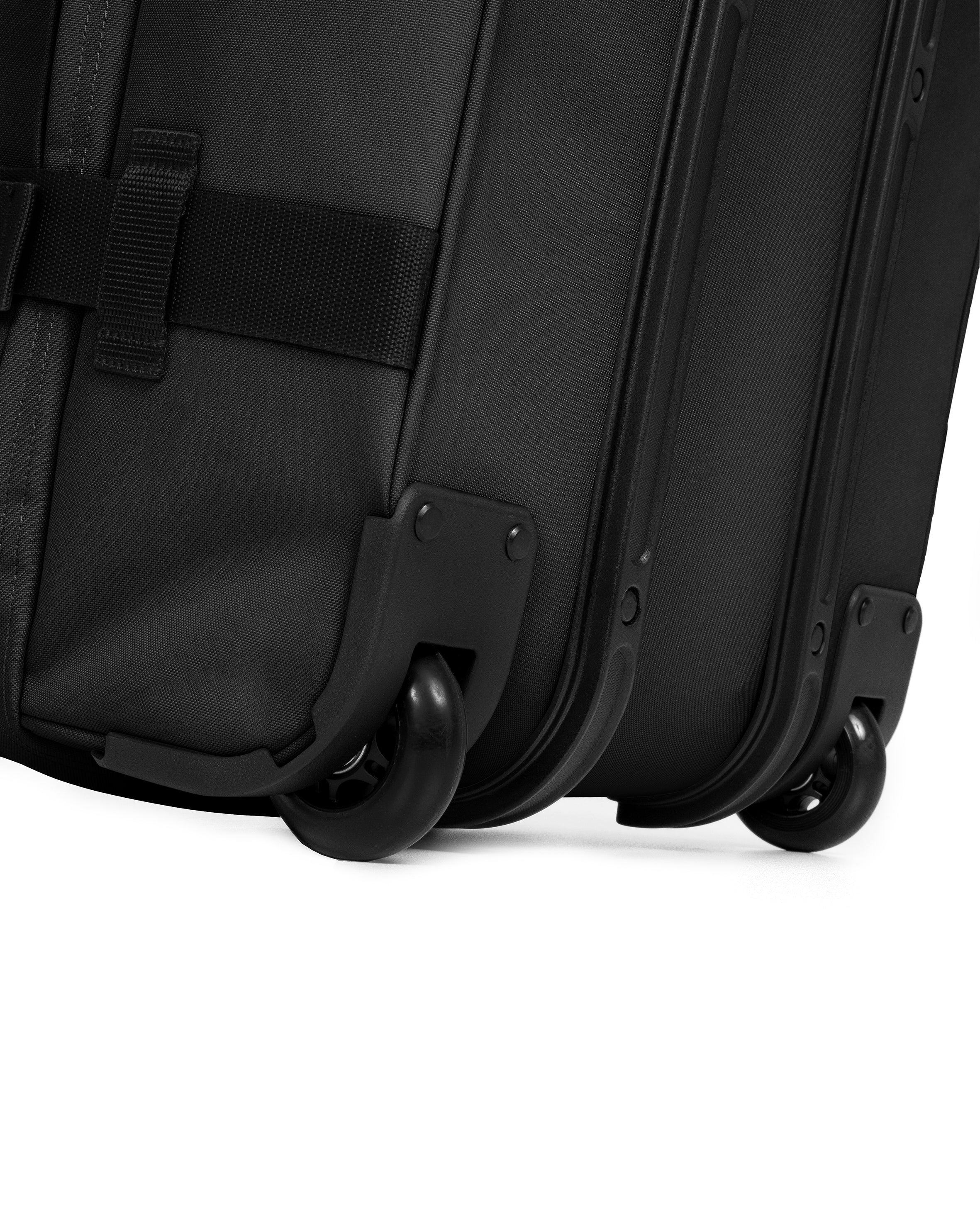 eastpak-transit-r-m-valise-black-grand-souple-2-roues image 7