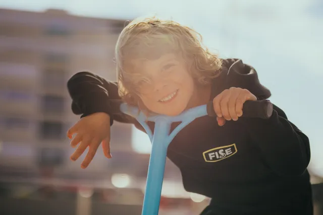 fise-black-fise-kids-sweat-enfant-noir-capuche image 1