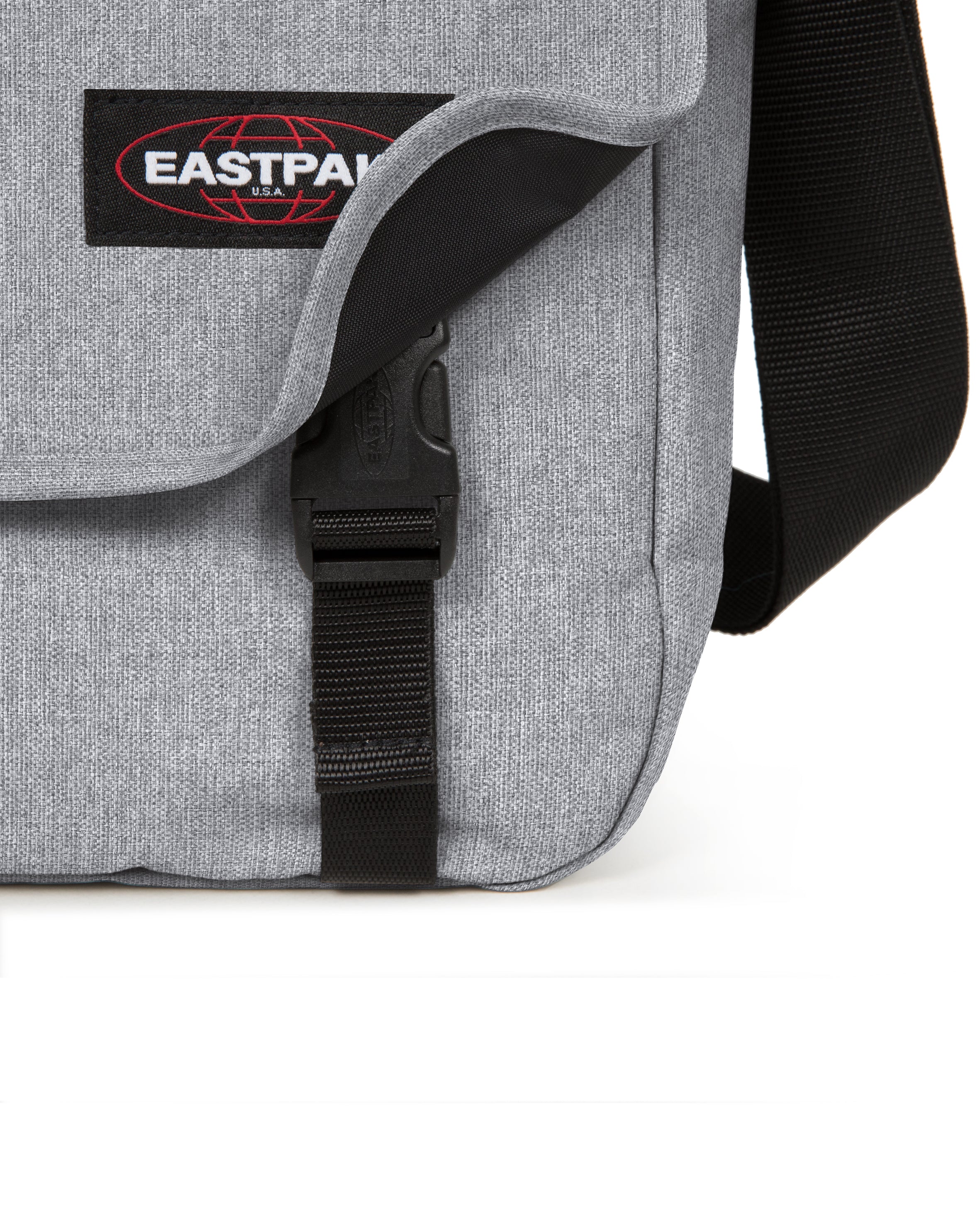 eastpak-delegate-sac-bandouli-re-17-pouces-sunday-grey-moyen image 7