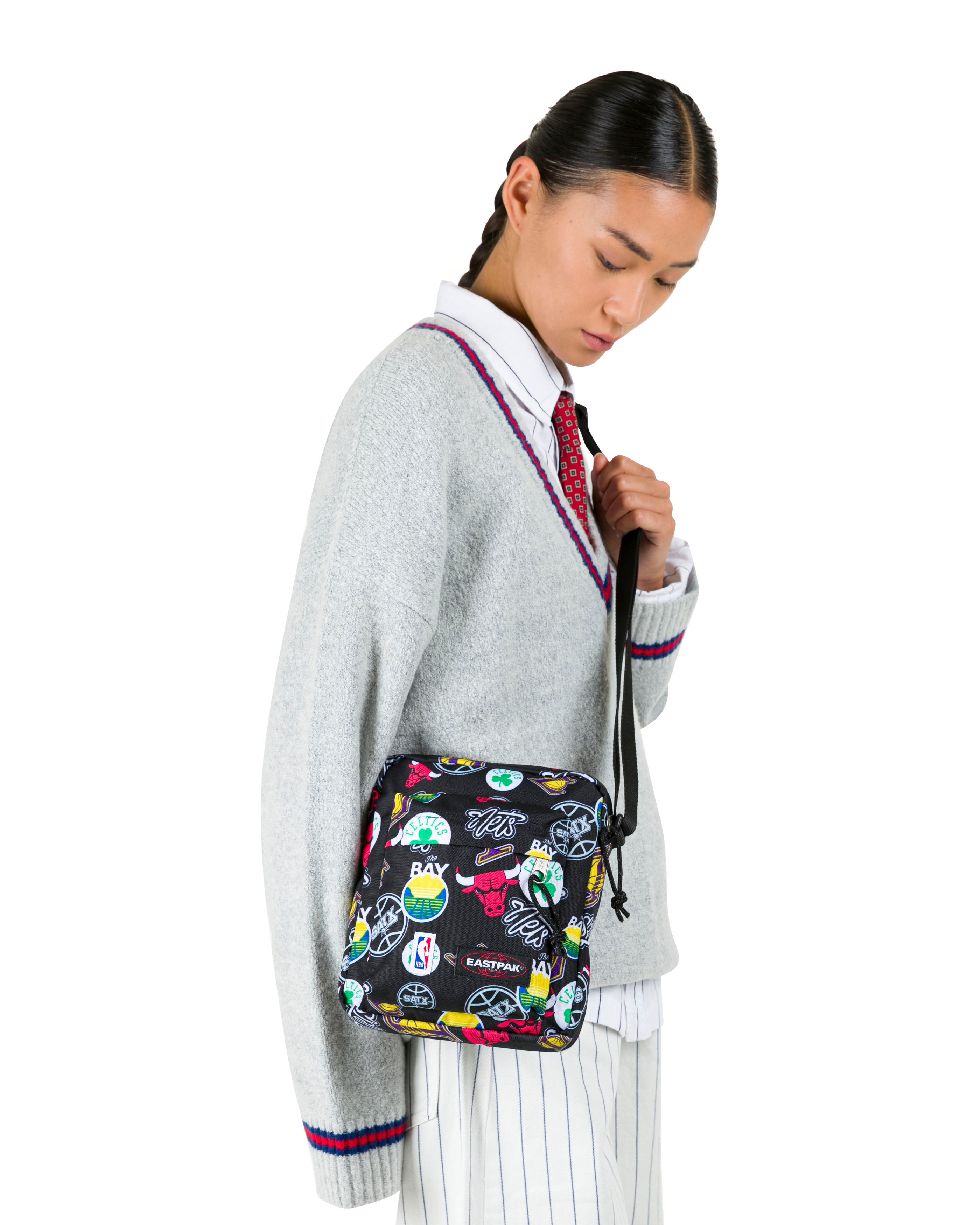 eastpak-arcade-mini-sac-bandouli-re-nba-team-pattern-petit image 5