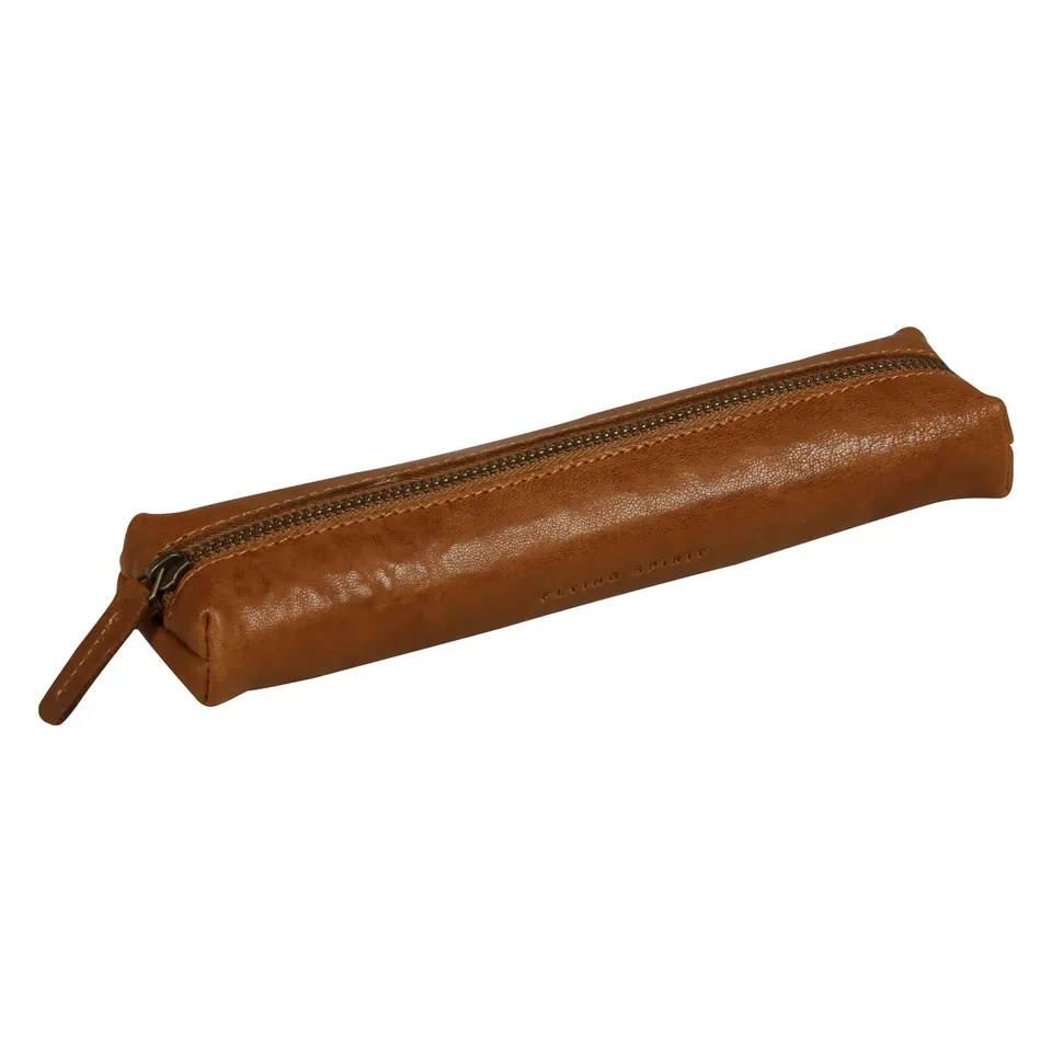 clairefontaine-flying-spirit-106511c-mini-trousse-cuir-cognac image 1