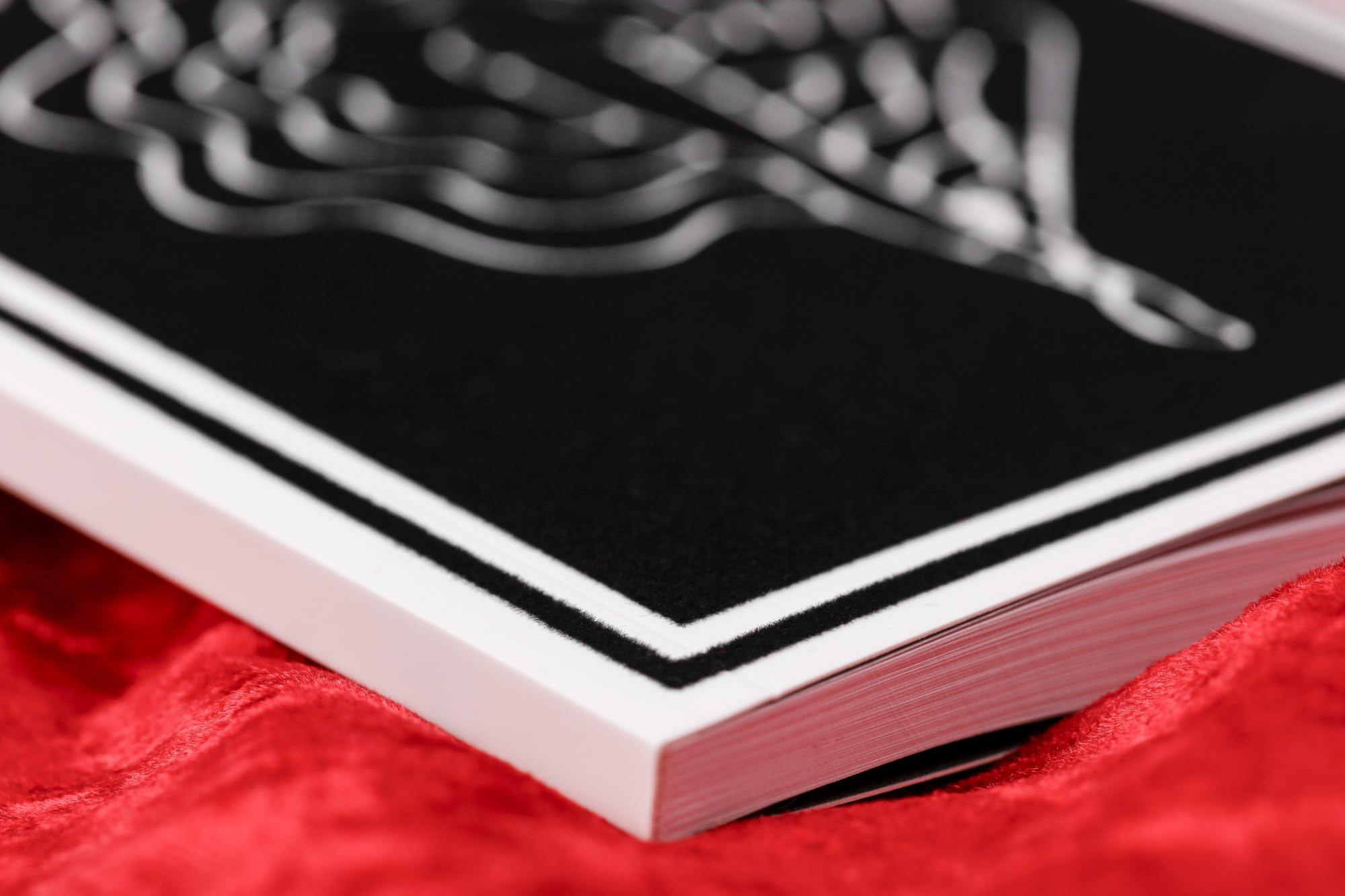 clairefontaine-moulin-rouge-carnet-lign-a5-128p-90g image 4