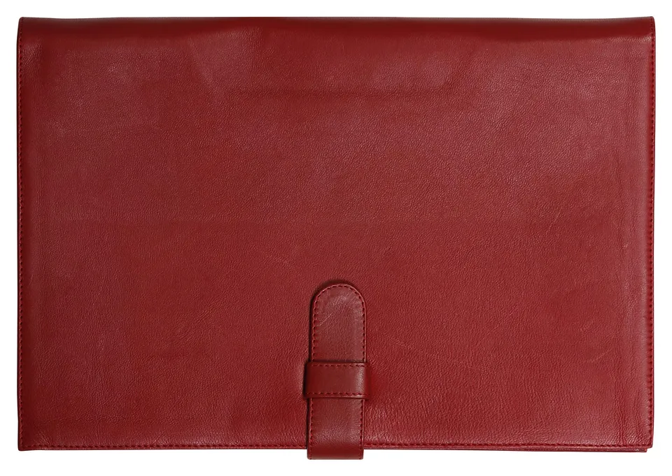 clairefontaine-age-bag-410077c-housse-pc-15-cuir-rouge image 1