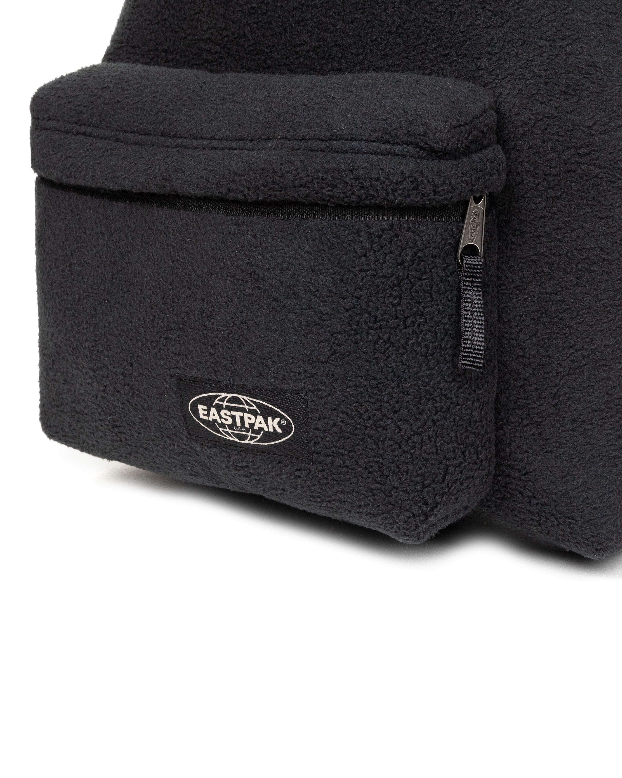 eastpak-padded-pak-r-sac-dos-fleec-d-black-polaire image 5