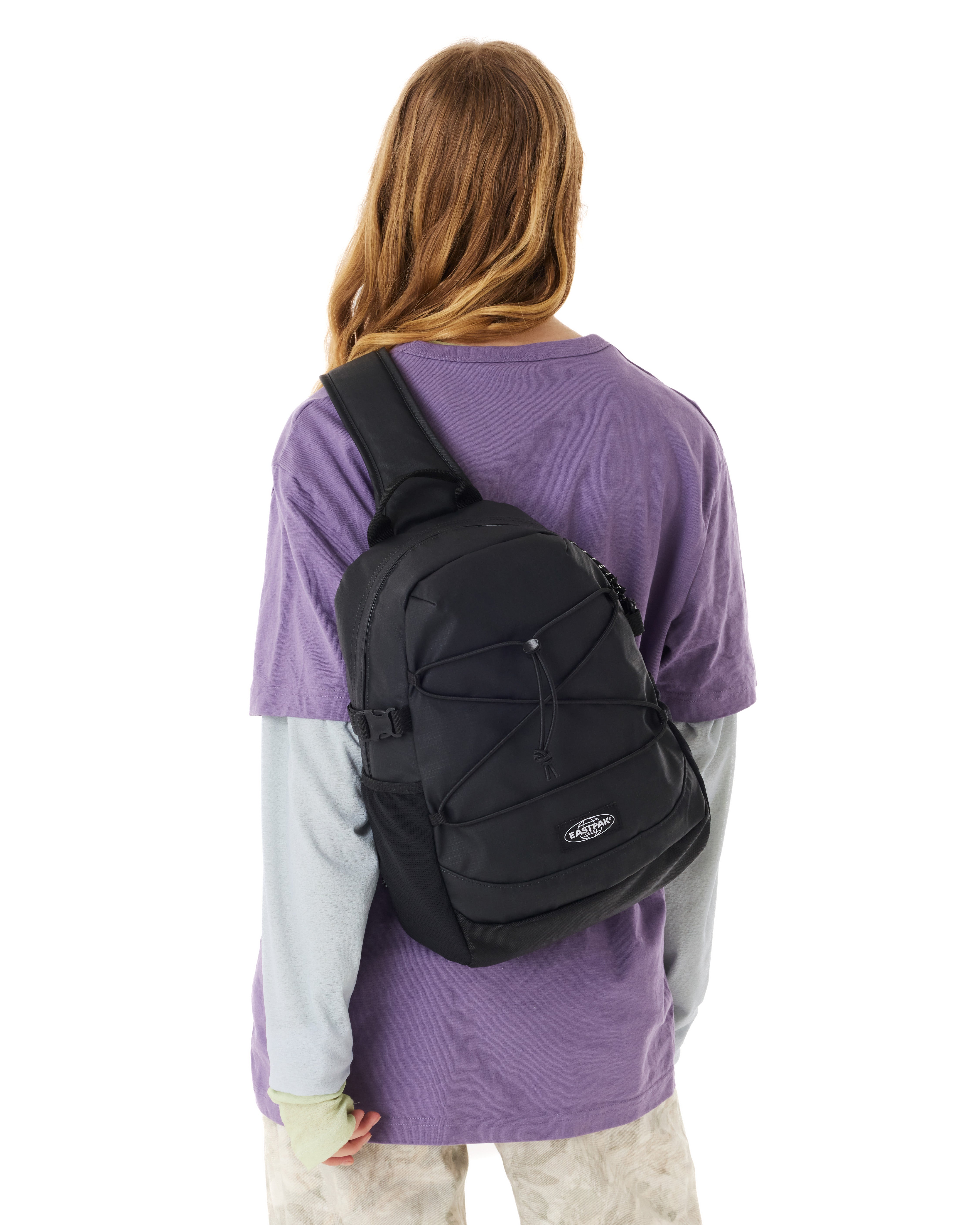 eastpak-sling-bag-pro-bandouli-re-noir-d-perlant-porte-bouteille image 2