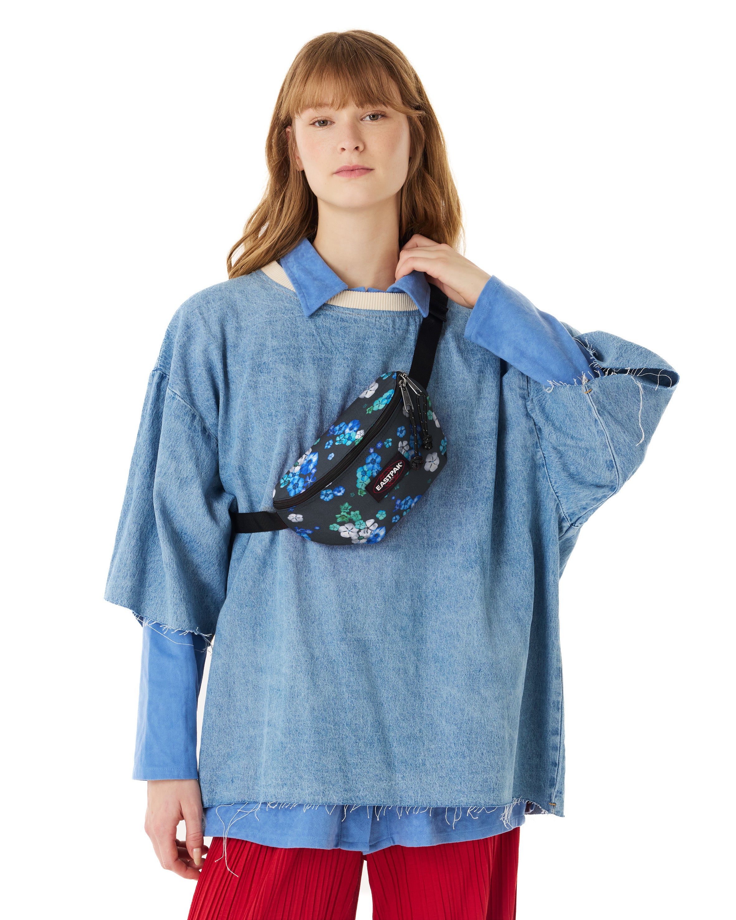 eastpak-springer-sac-banane-floral-petit-d-perlant-ceinture image 2