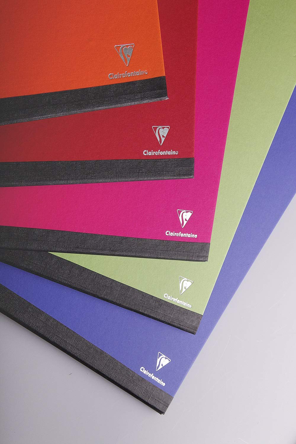 clairefontaine-144806c-carton-dessin-28x38-fuchsia-lastiques image 2