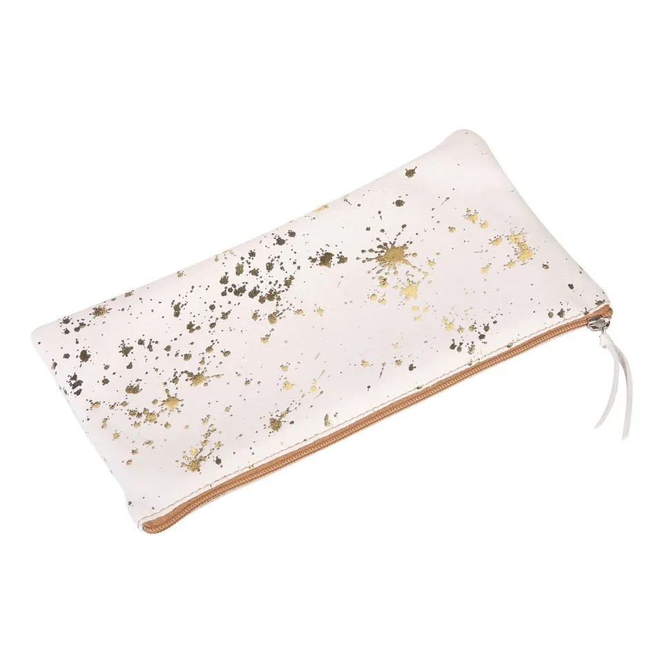 clairefontaine-age-bag-400065c-trousse-plate-cuir-or-22x11 image 1