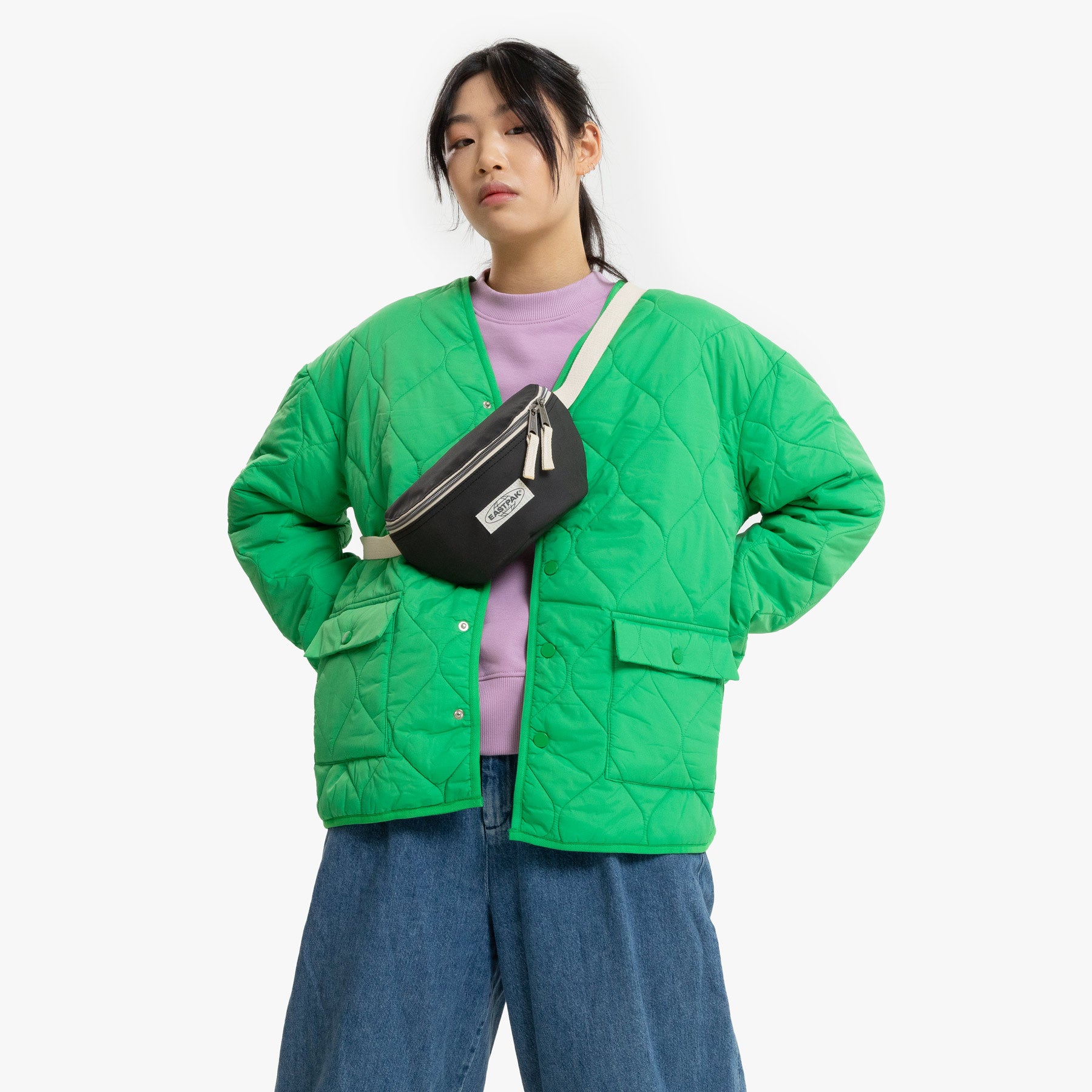 eastpak-springer-sac-banane-upgrained-black-petit-effet-cuir image 2