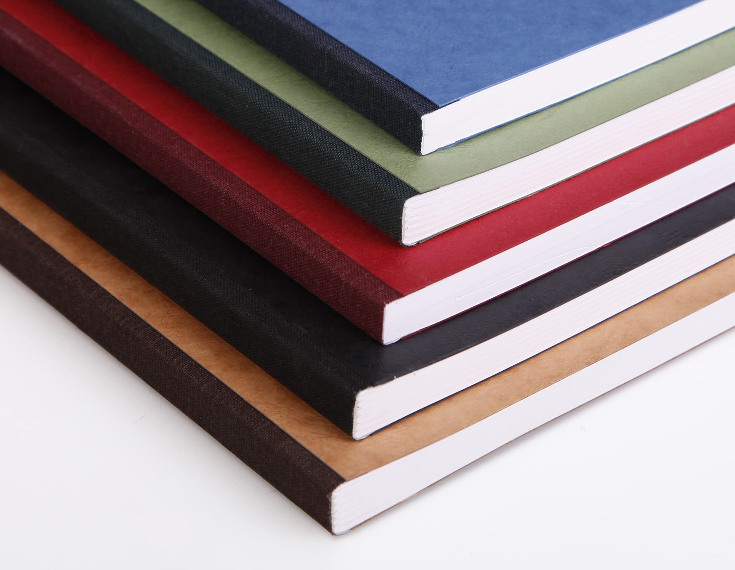 clairefontaine-age-bag-795921c-carnet-cousu-9x14-cm-noir-petits-carreaux image 3