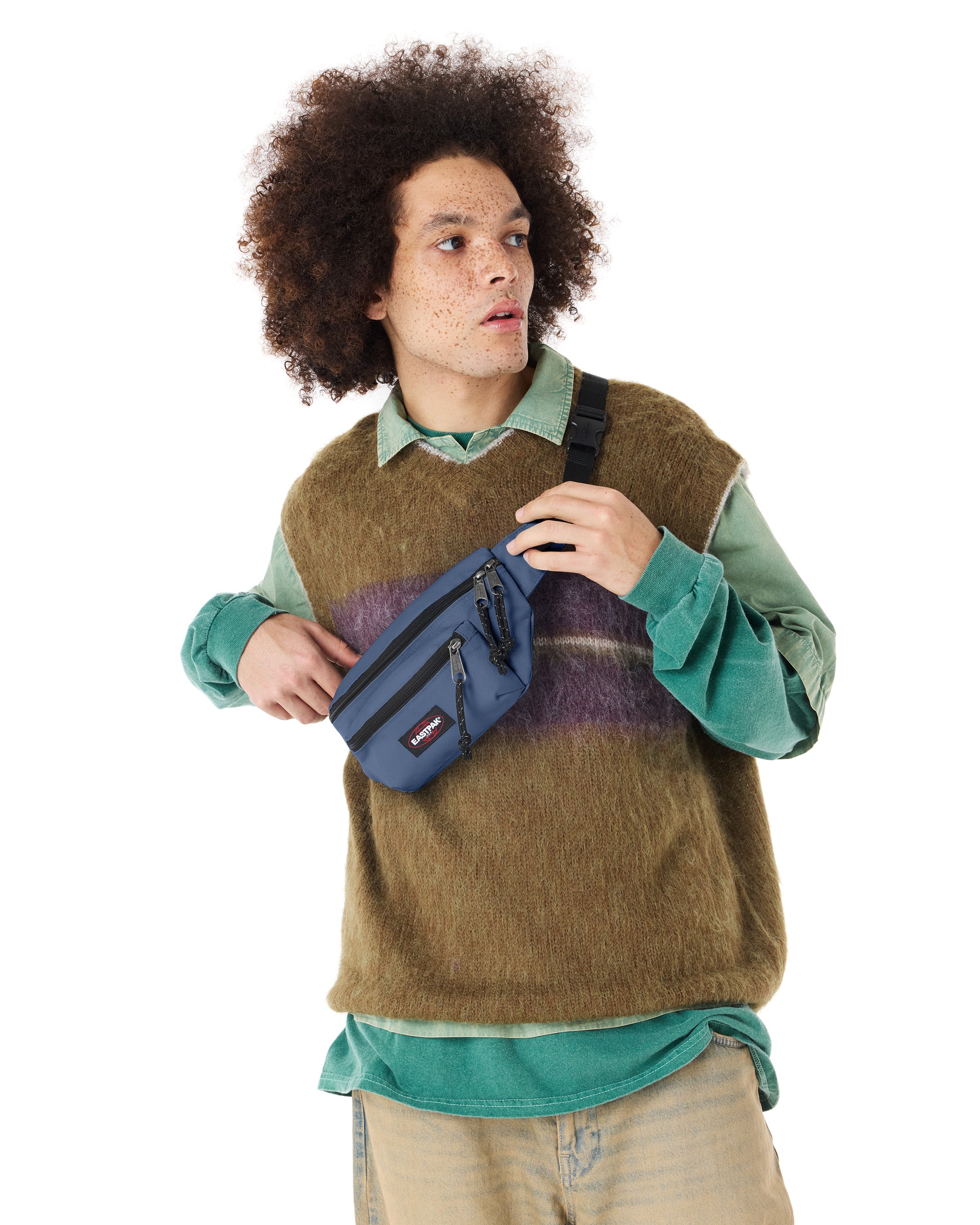 eastpak-doggy-bag-sac-banane-powder-pilot-moyen-nylon image 4