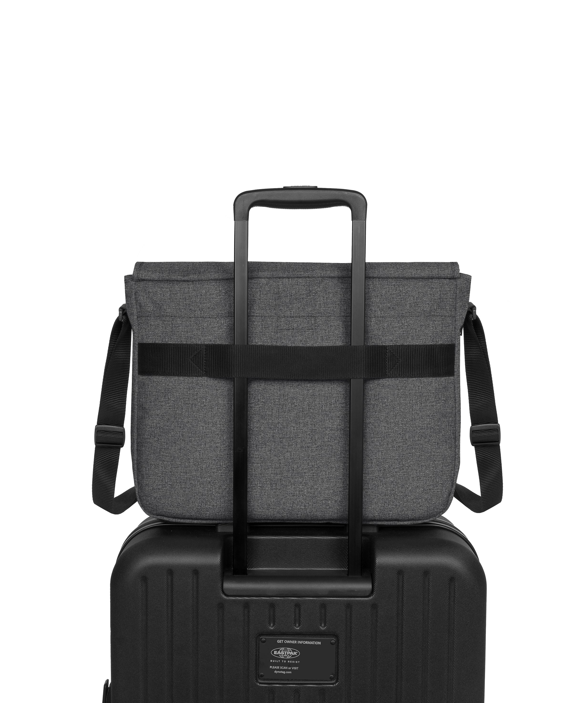 eastpak-delegate-sac-bandouli-re-17-pouces-black-denim-moyen image 3