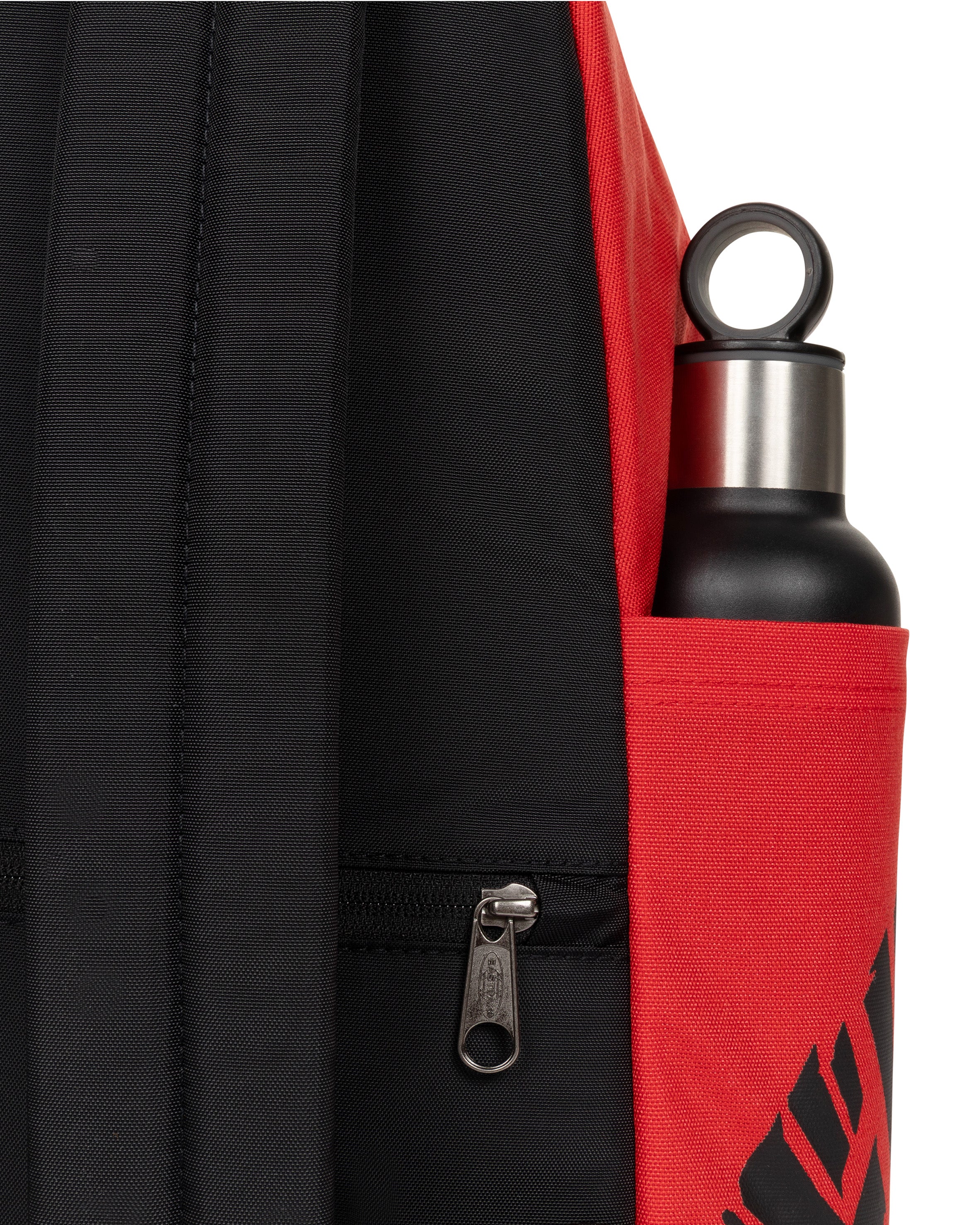 eastpak-day-pak-r-sac-dos-mickey-patch-moyen-pc-14 image 5