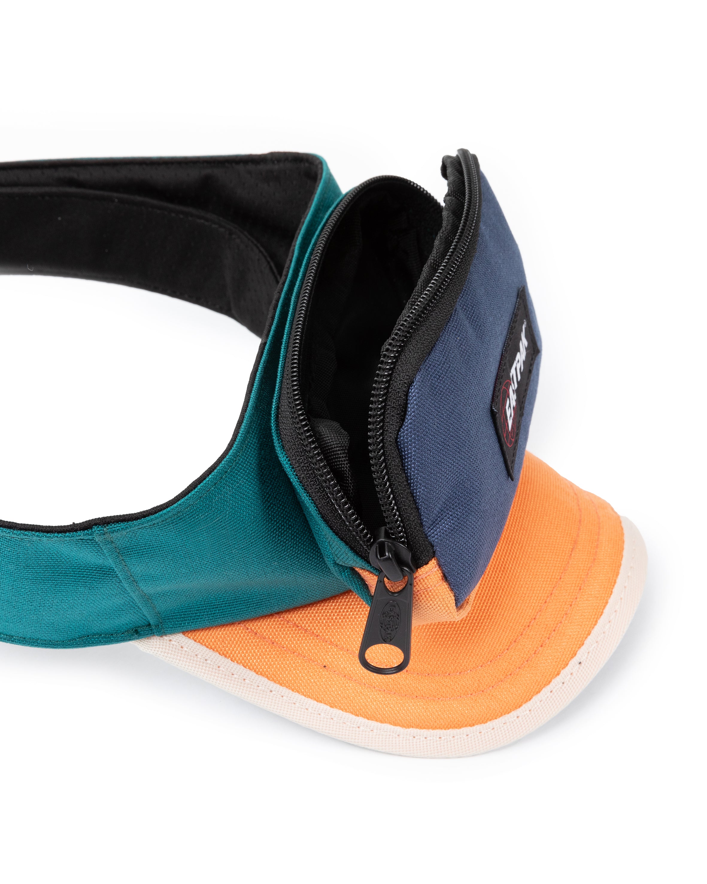 eastpak-varsity-cap-sac-banane-varsity-blocking-nylon-r-glable image 3