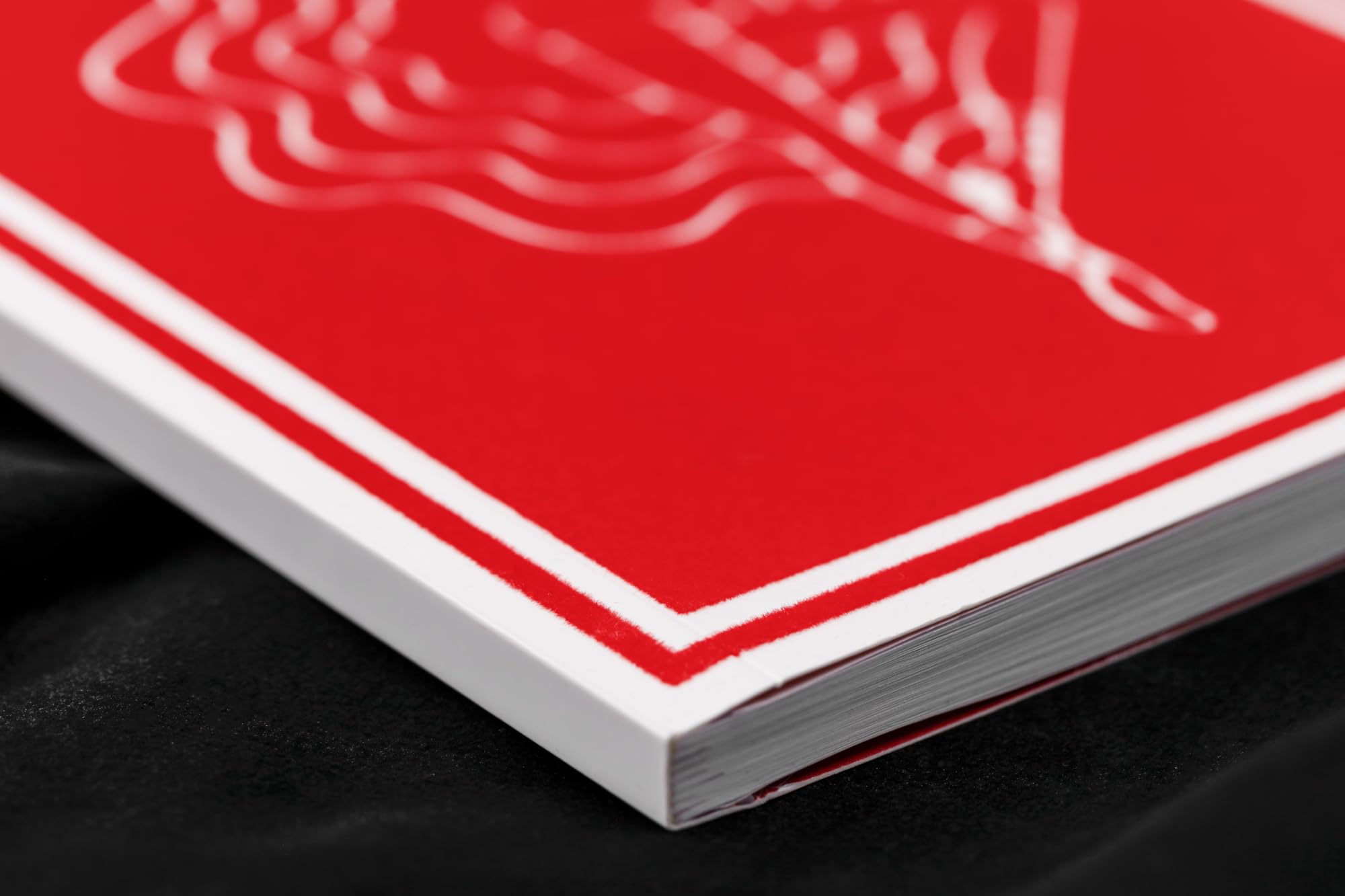 clairefontaine-moulin-rouge-carnet-lign-a5-128p-90g image 3